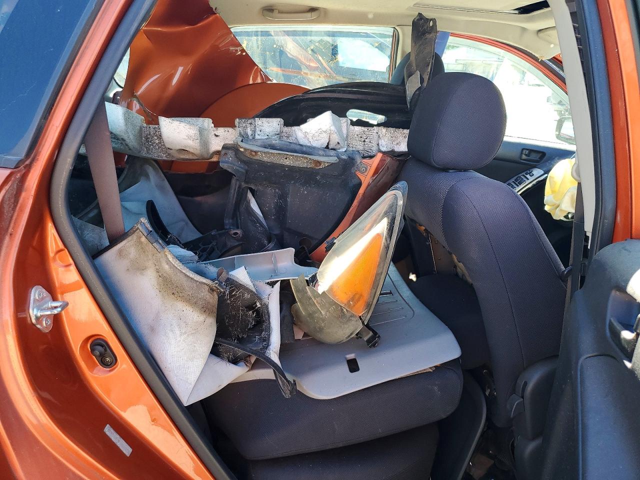 2004 Pontiac Vibe Оранжевый vin: 5Y2SL64854Z414802