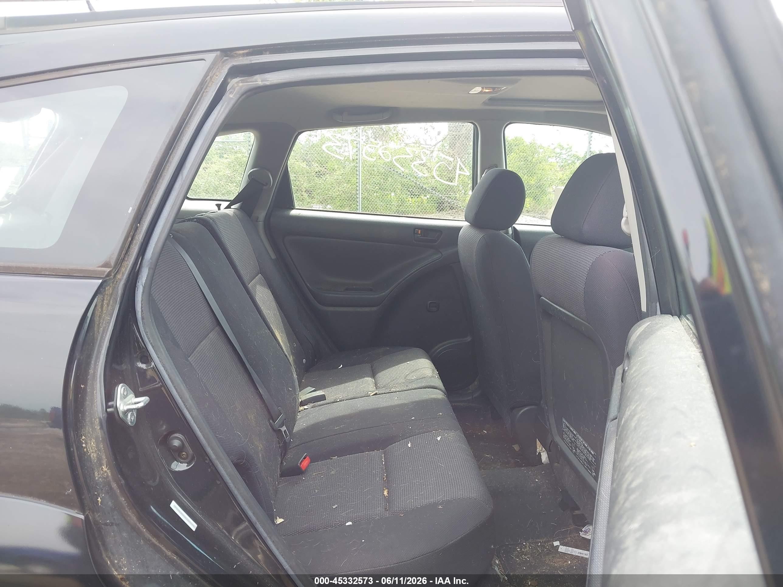 2006 Pontiac Vibe   Black vin: 5Y2SL65806Z407774