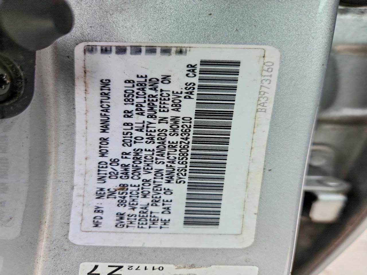 2006 Pontiac Vibe Silver vin: 5Y2SL65806Z436210