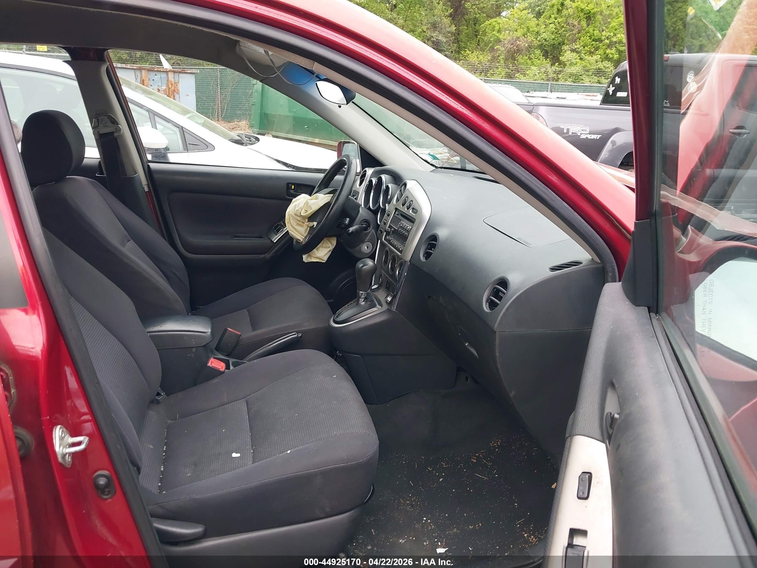 2007 Pontiac Vibe   Красный vin: 5Y2SL65807Z400521