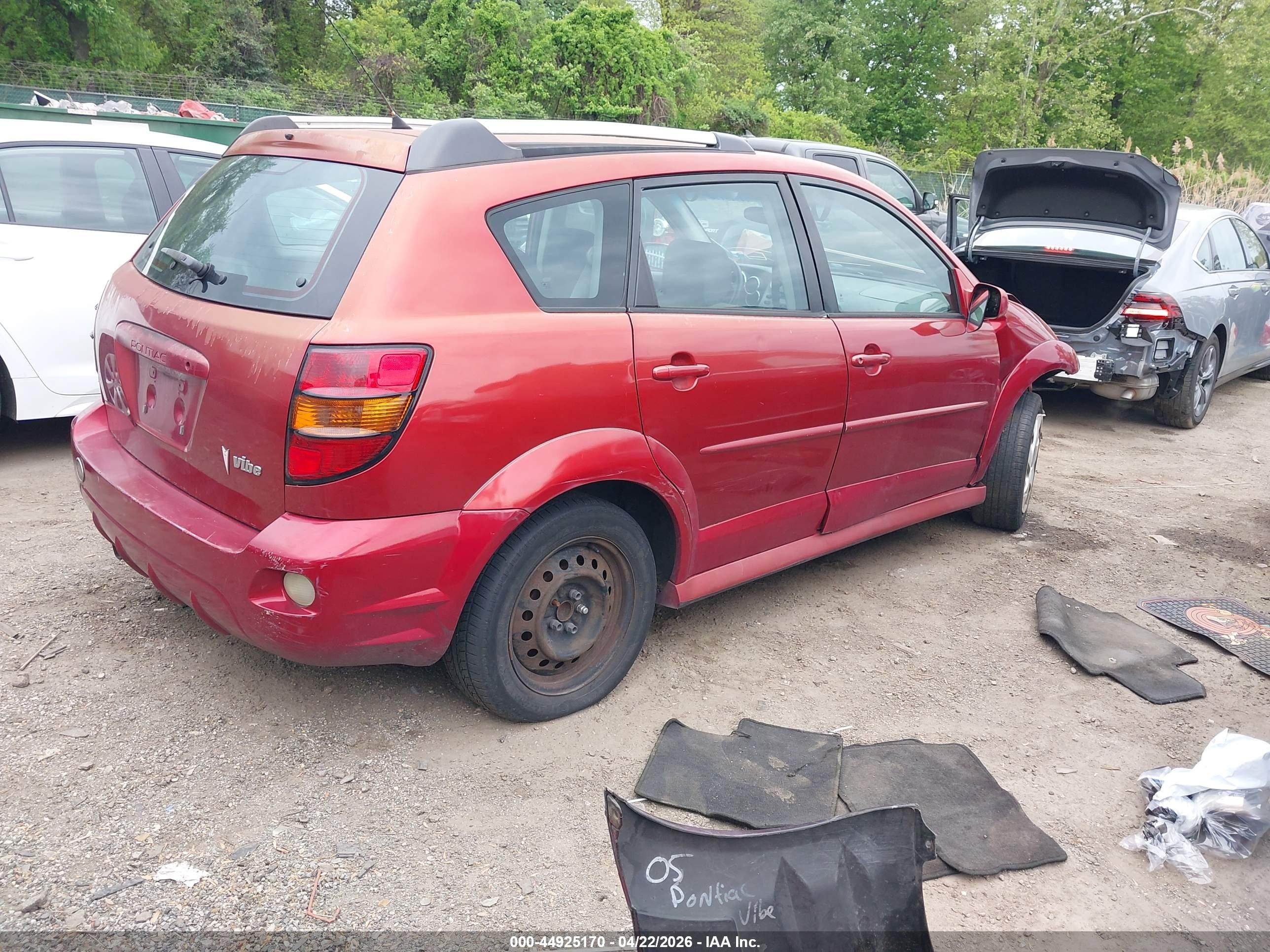 2007 Pontiac Vibe   Красный vin: 5Y2SL65807Z400521