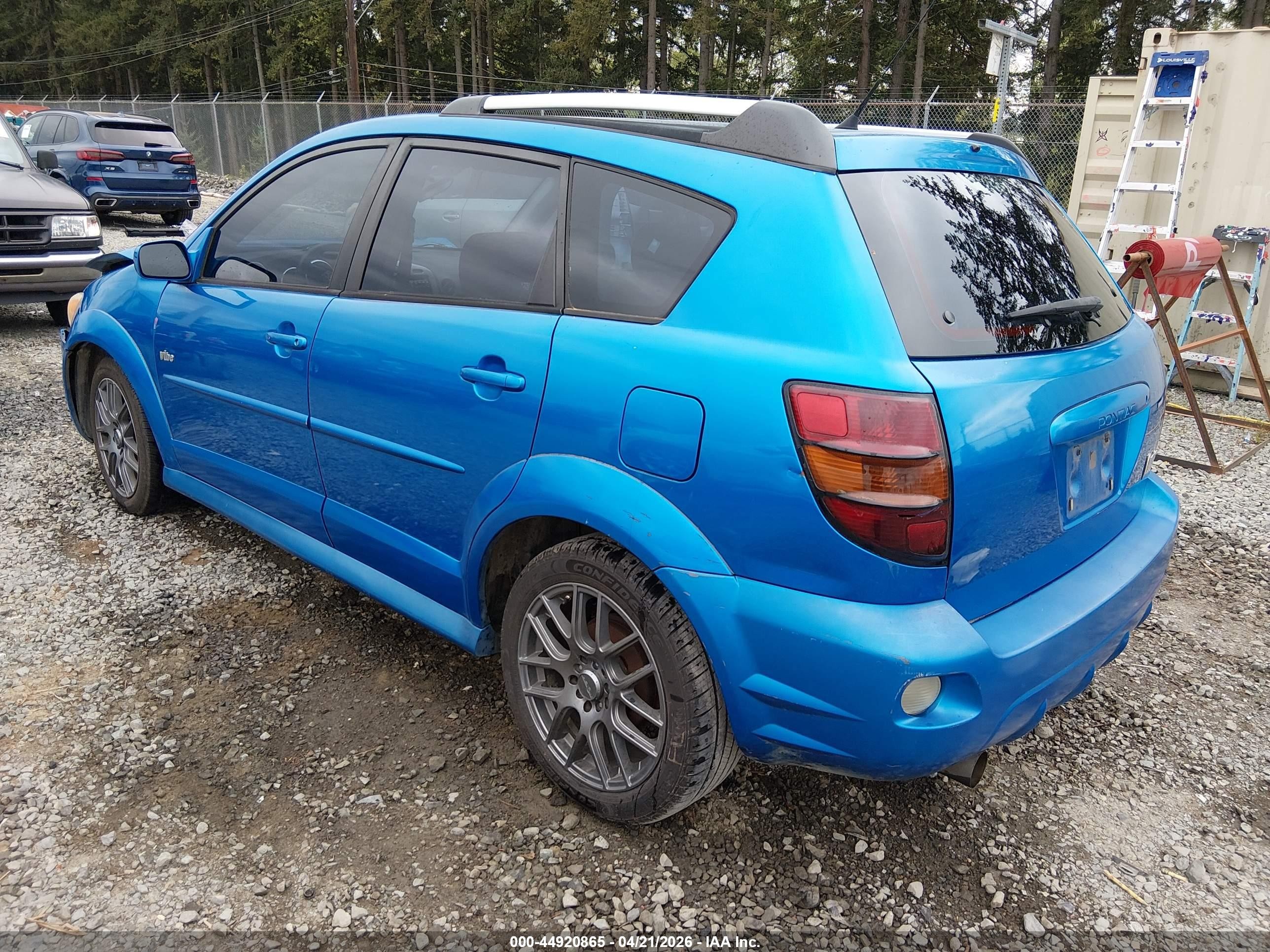2007 Pontiac Vibe Blue vin: 5Y2SL65807Z410952