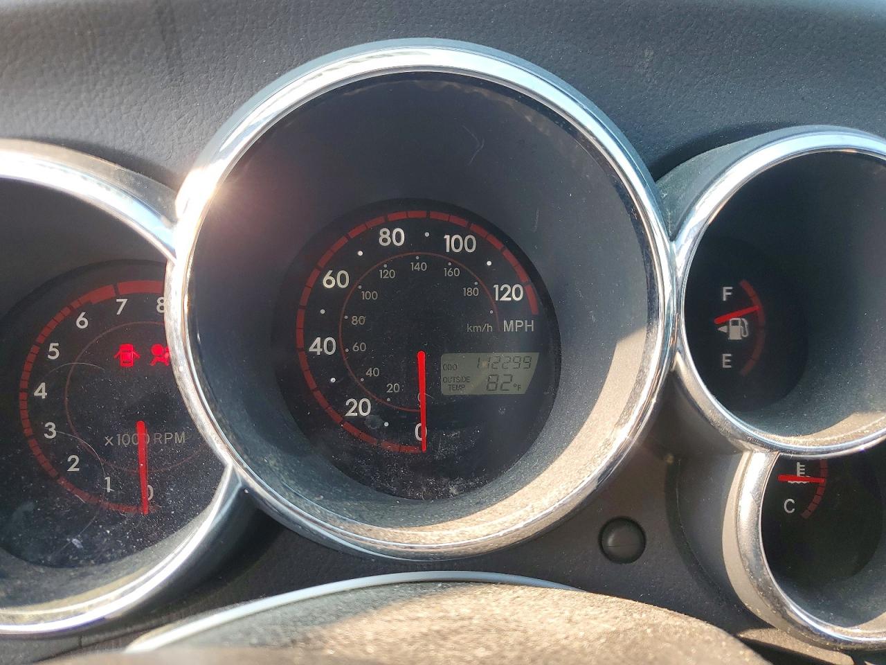 2007 Pontiac Vibe Orange vin: 5Y2SL65807Z421207
