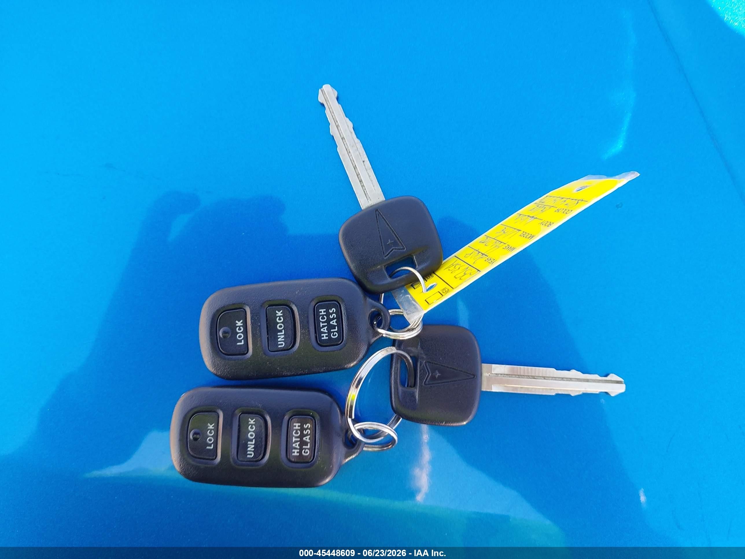 2008 Pontiac Vibe   Blue vin: 5Y2SL65808Z404778