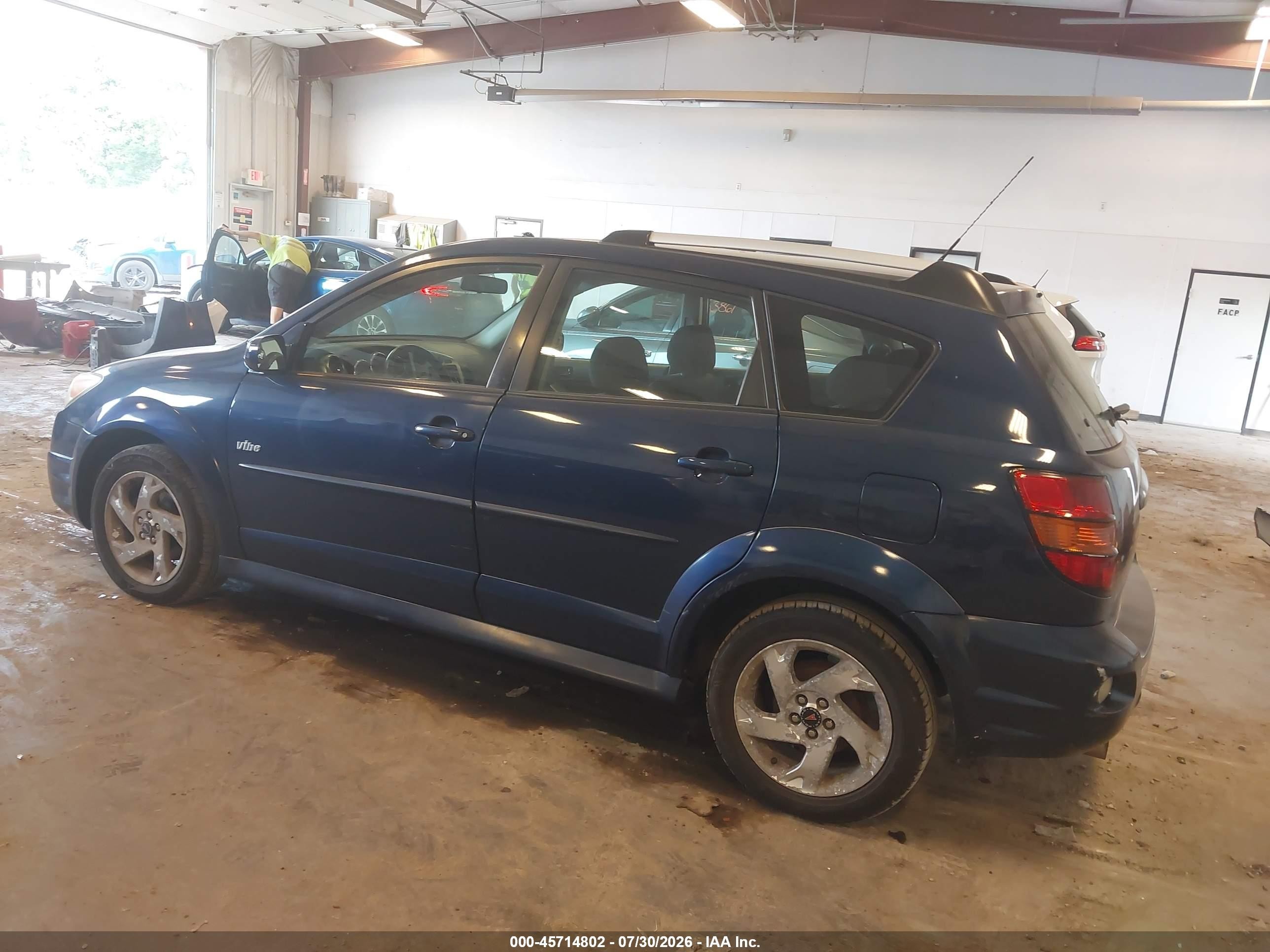 2007 Pontiac Vibe   Blue vin: 5Y2SL65817Z415741