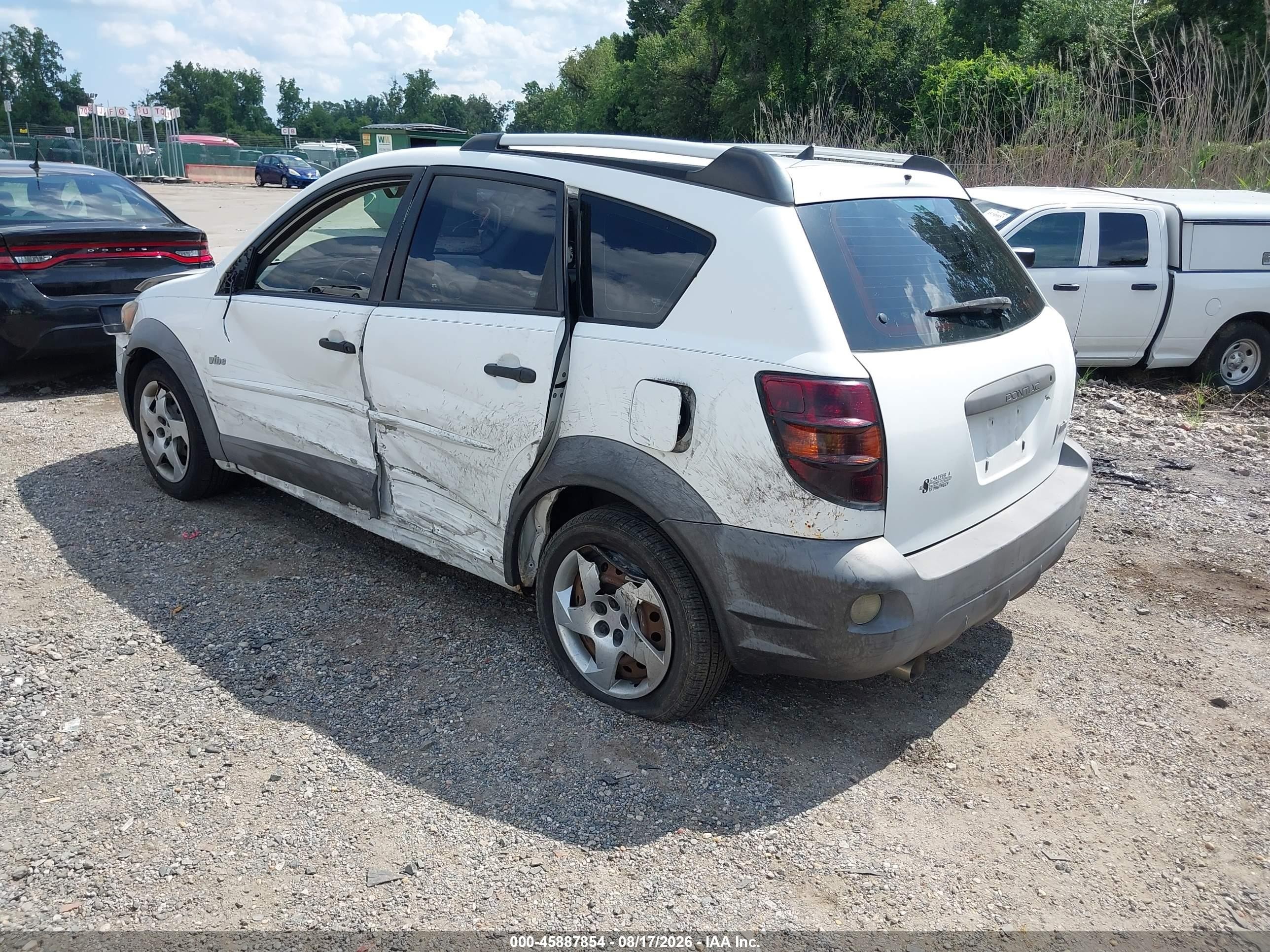 2007 Pontiac Vibe   White vin: 5Y2SL65817Z420664