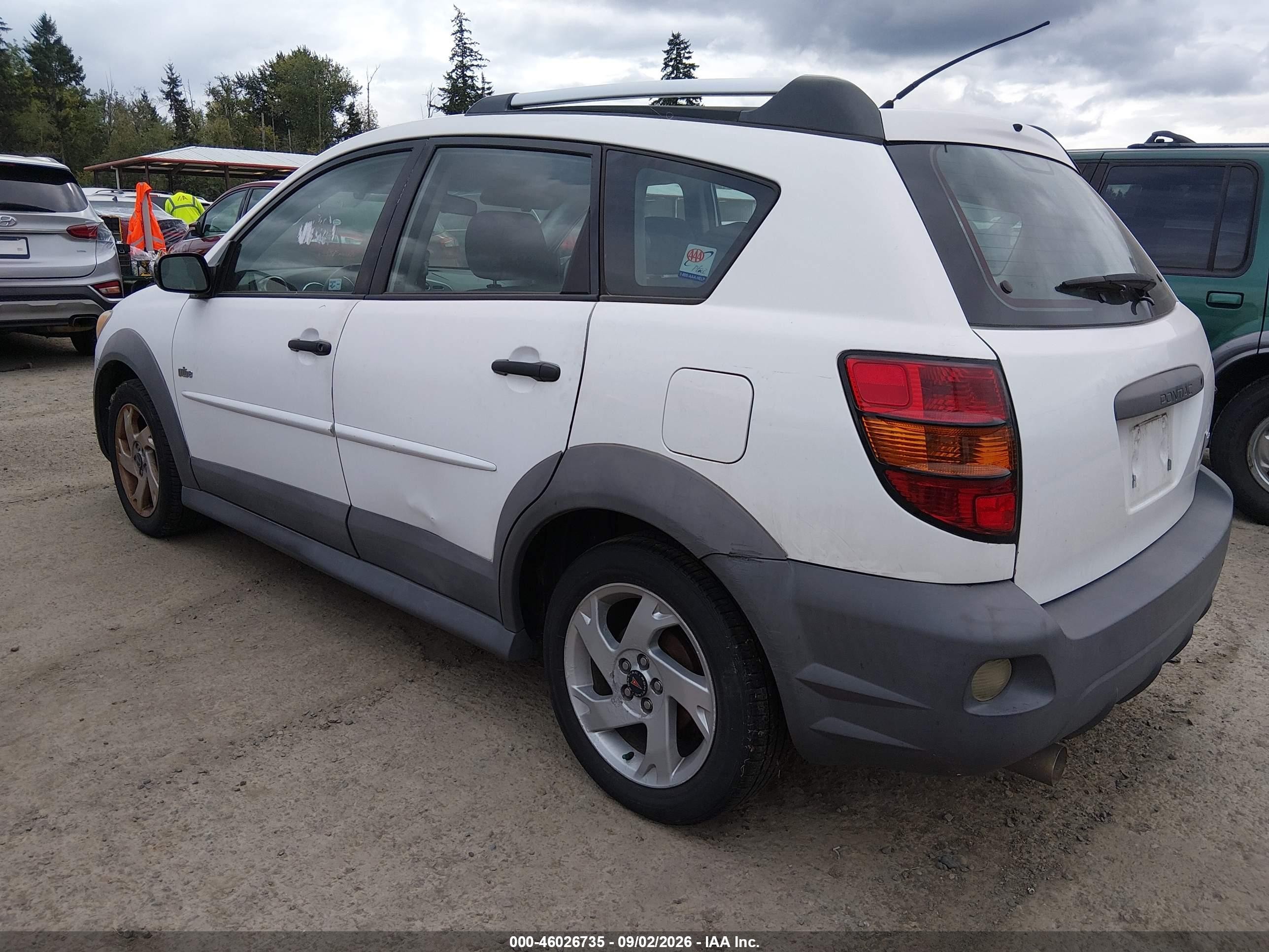 2007 Pontiac Vibe White vin: 5Y2SL65817Z424567