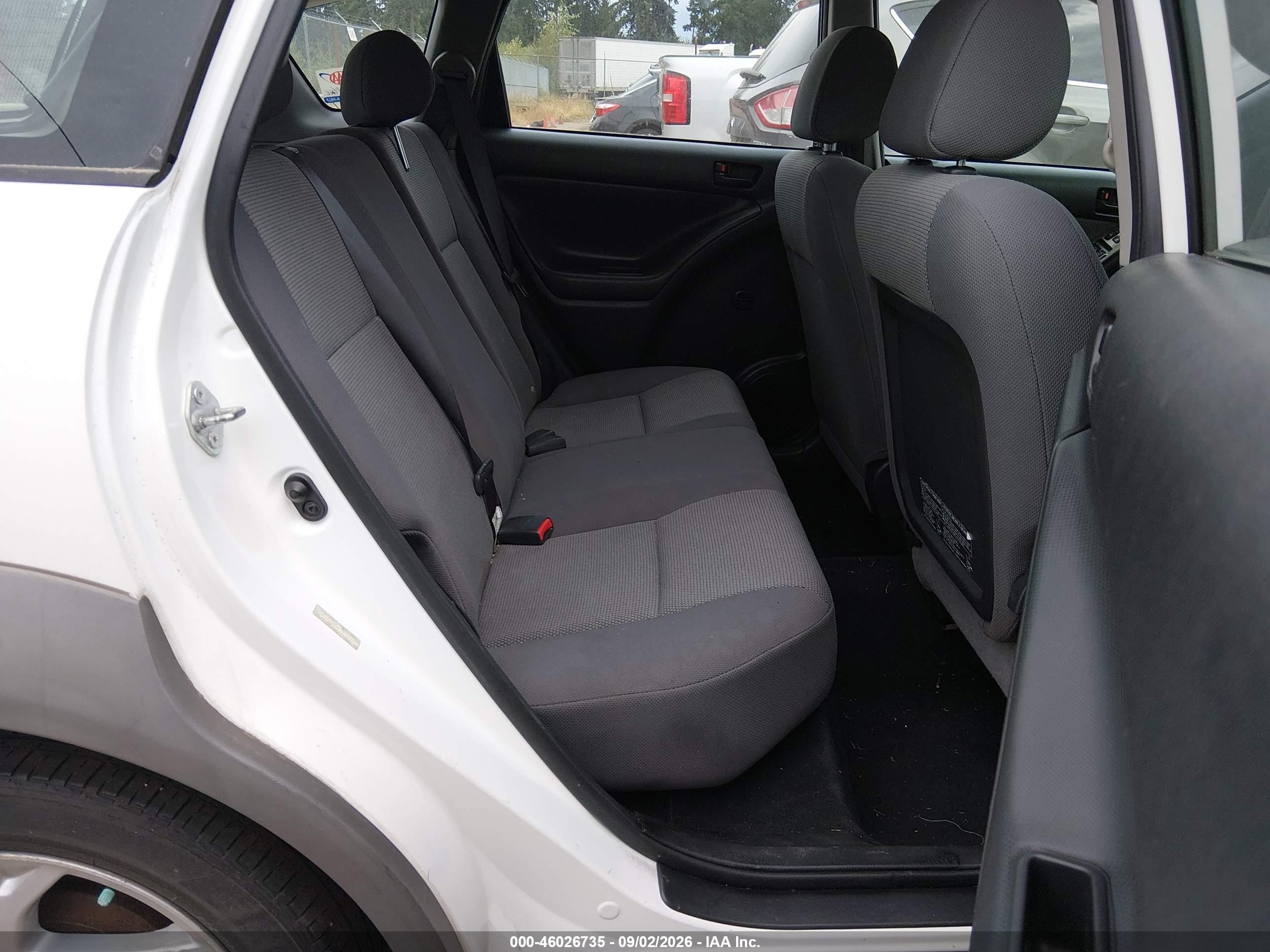 2007 Pontiac Vibe White vin: 5Y2SL65817Z424567