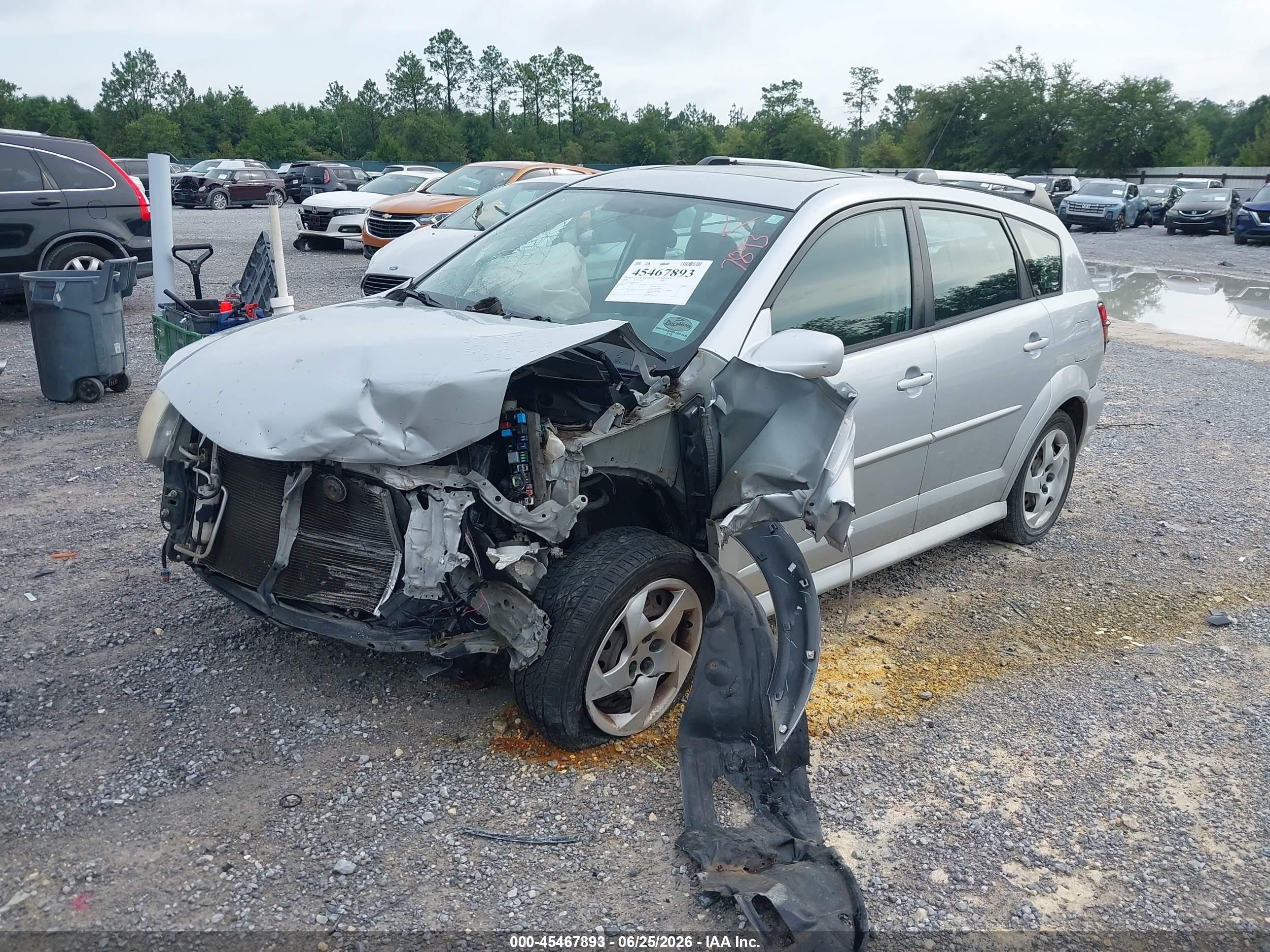 2008 Pontiac Vibe   Silver vin: 5Y2SL65818Z410413