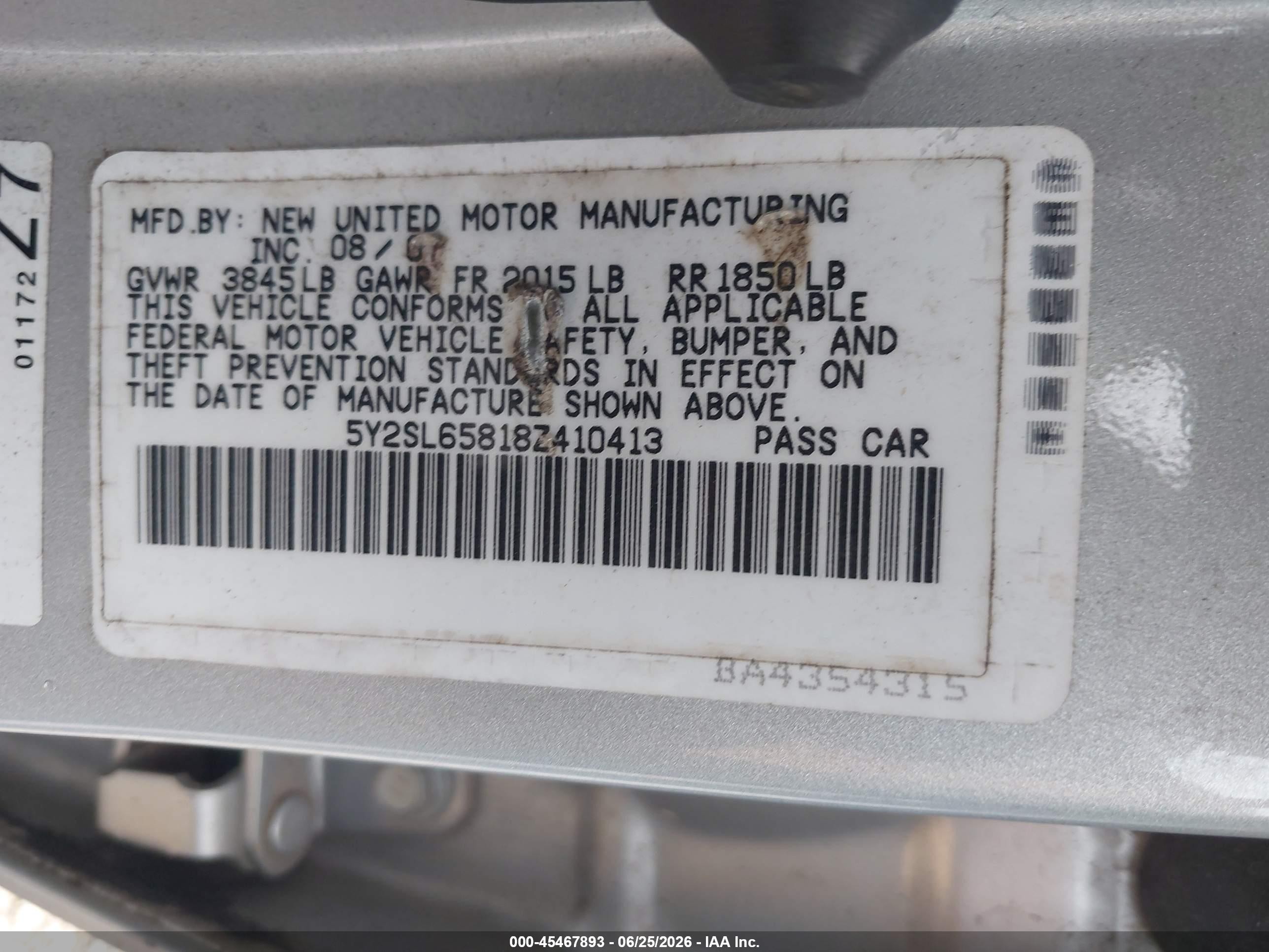 2008 Pontiac Vibe   Silver vin: 5Y2SL65818Z410413