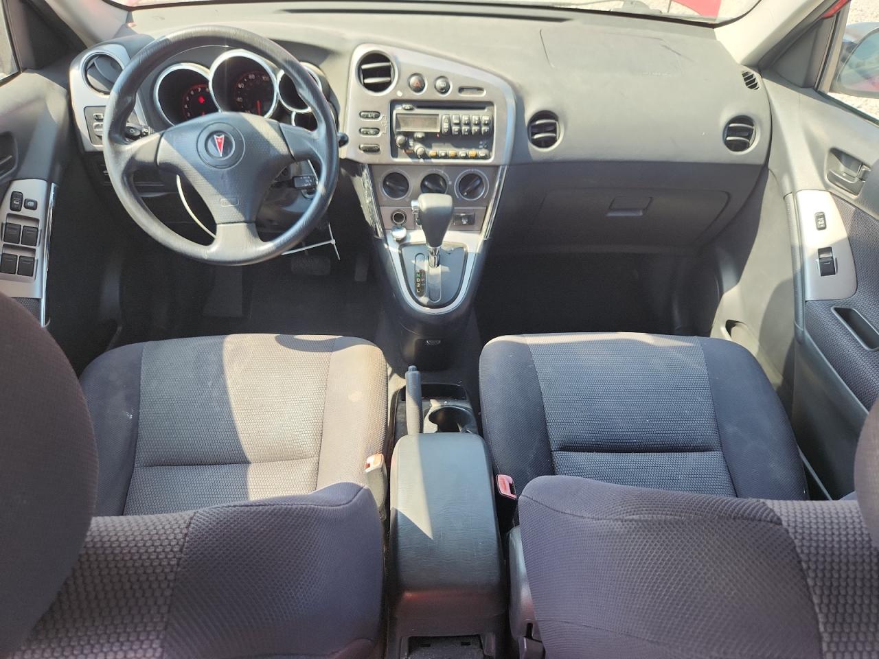2006 Pontiac Vibe Red vin: 5Y2SL65826Z421742