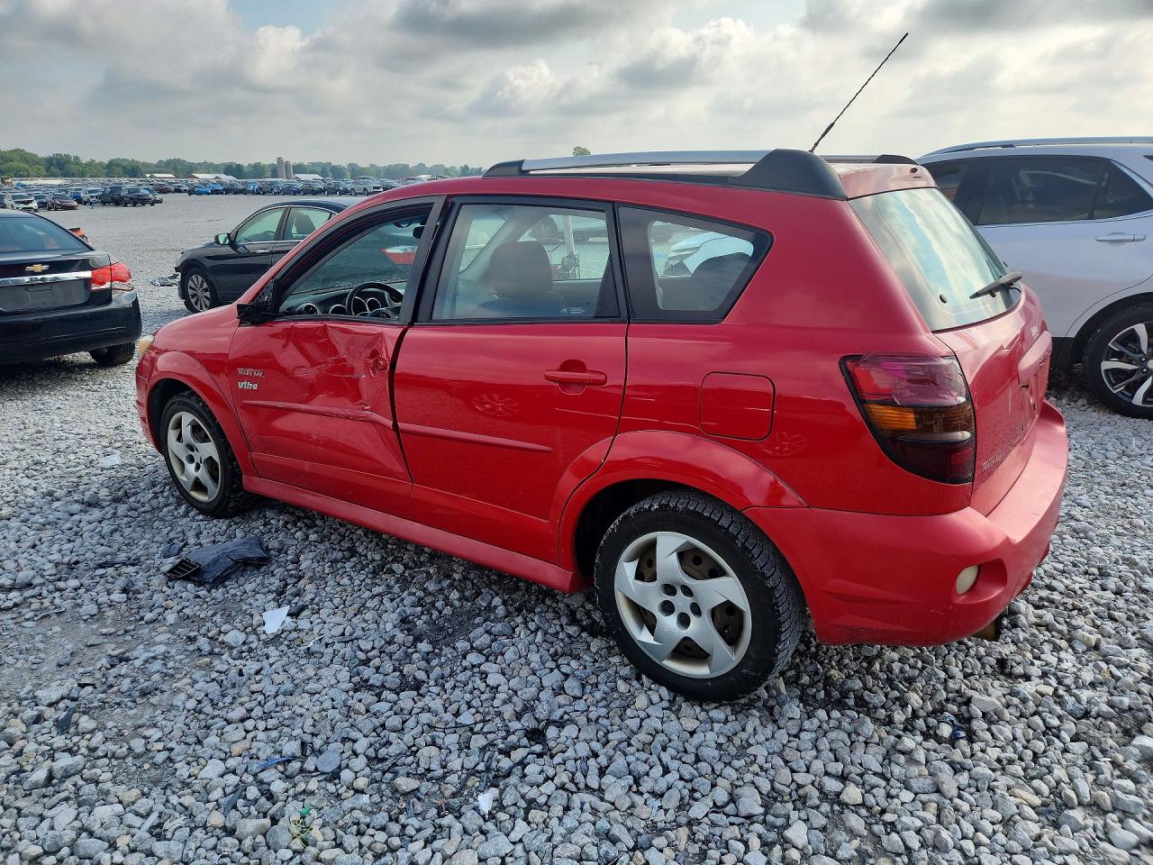 2006 Pontiac Vibe Red vin: 5Y2SL65826Z428660