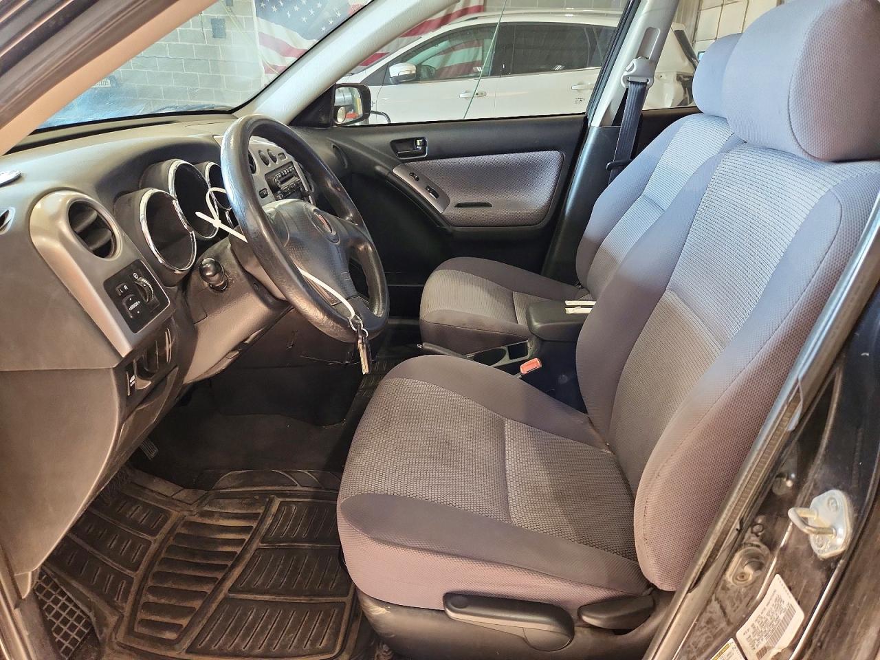 2006 Pontiac Vibe Black vin: 5Y2SL65826Z445491