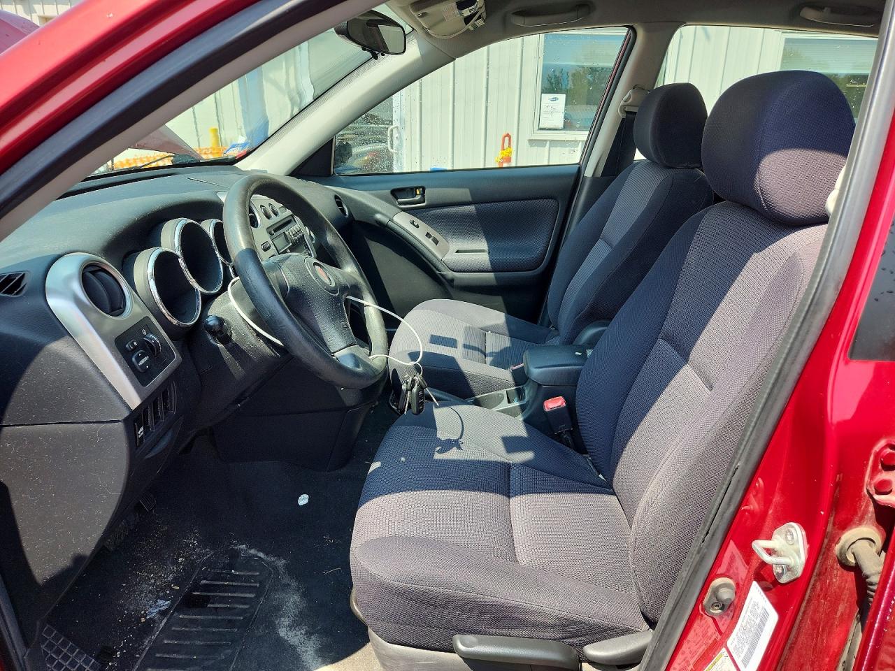 2006 Pontiac Vibe Red vin: 5Y2SL65826Z464381