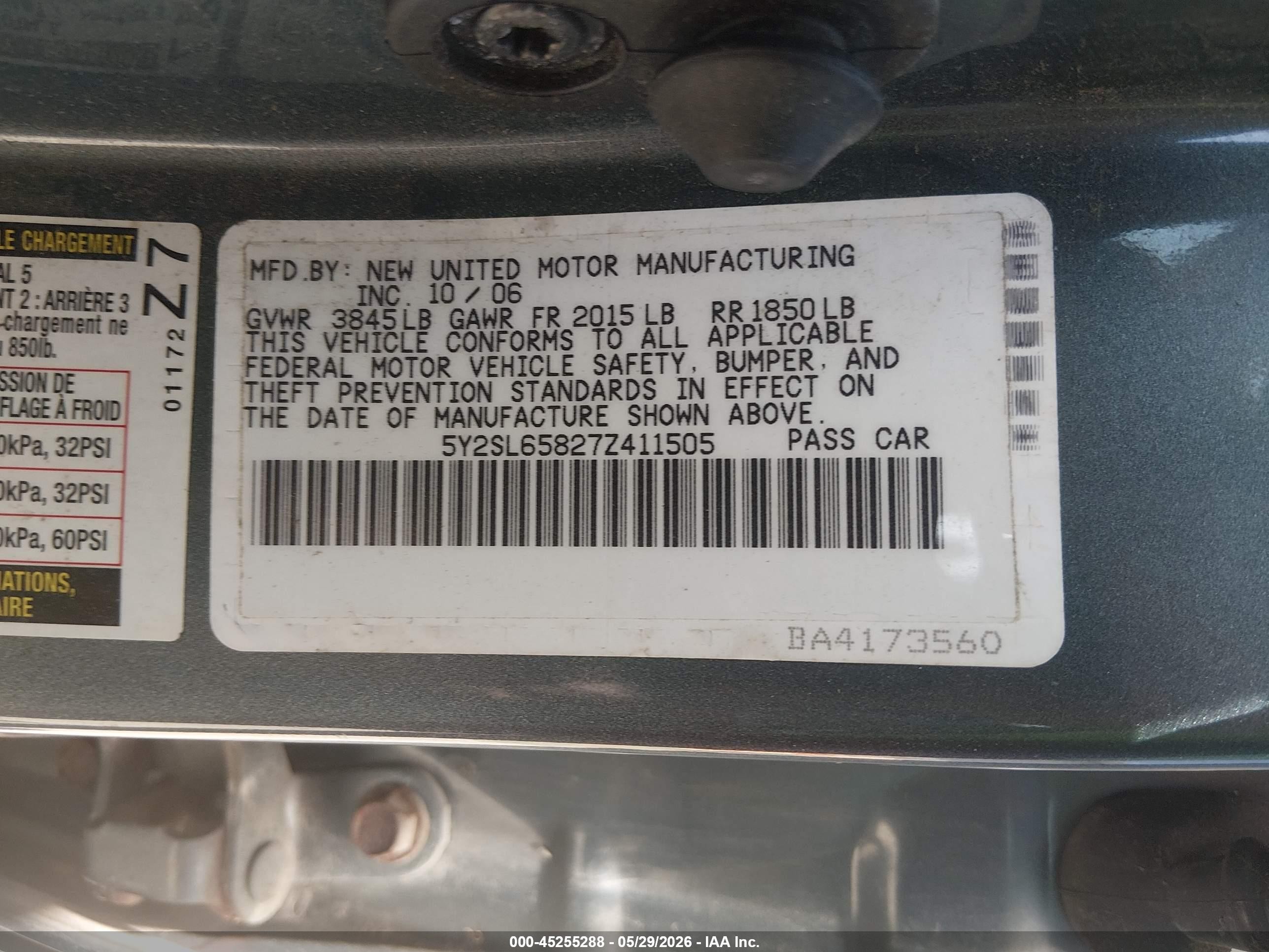 2007 Pontiac Vibe   Light Blue vin: 5Y2SL65827Z411505