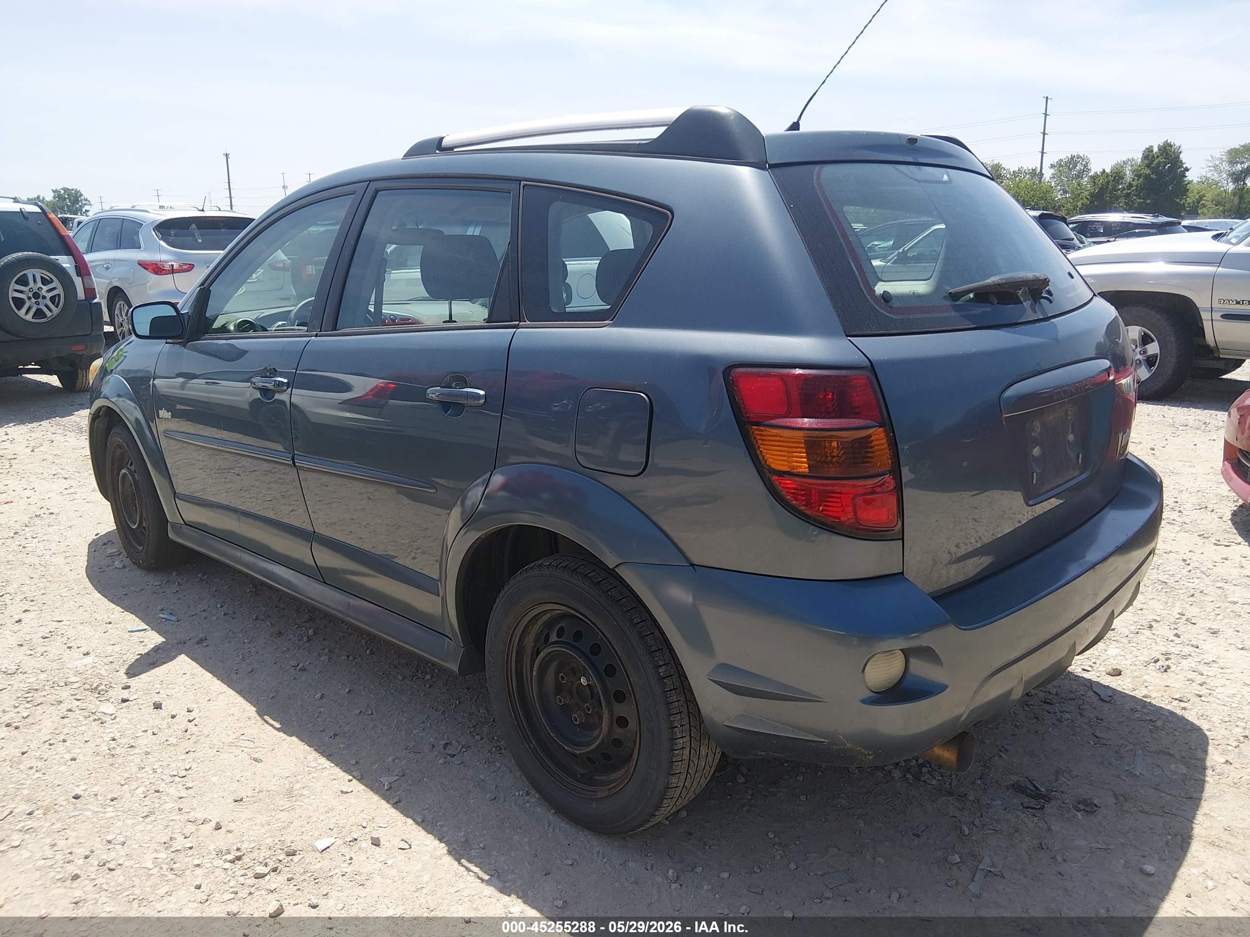 2007 Pontiac Vibe   Light Blue vin: 5Y2SL65827Z411505