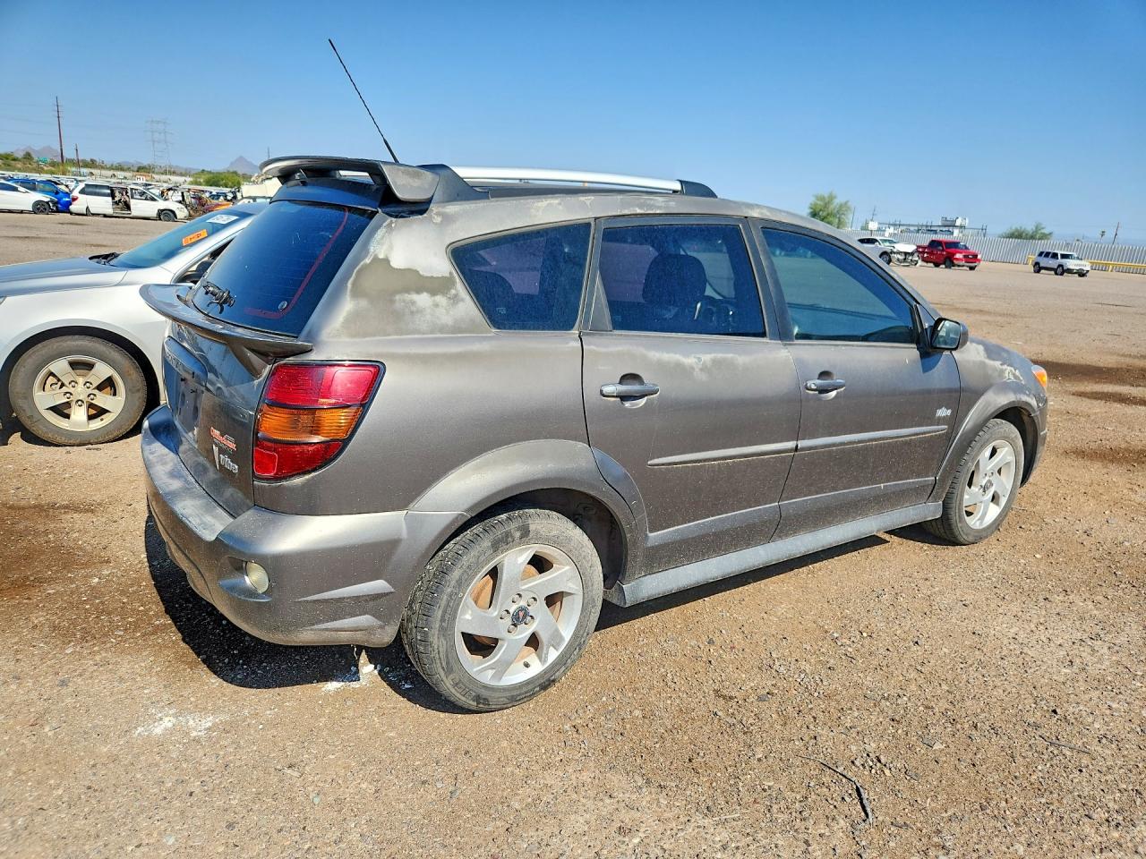 2006 Pontiac Vibe Silver vin: 5Y2SL65836Z408241