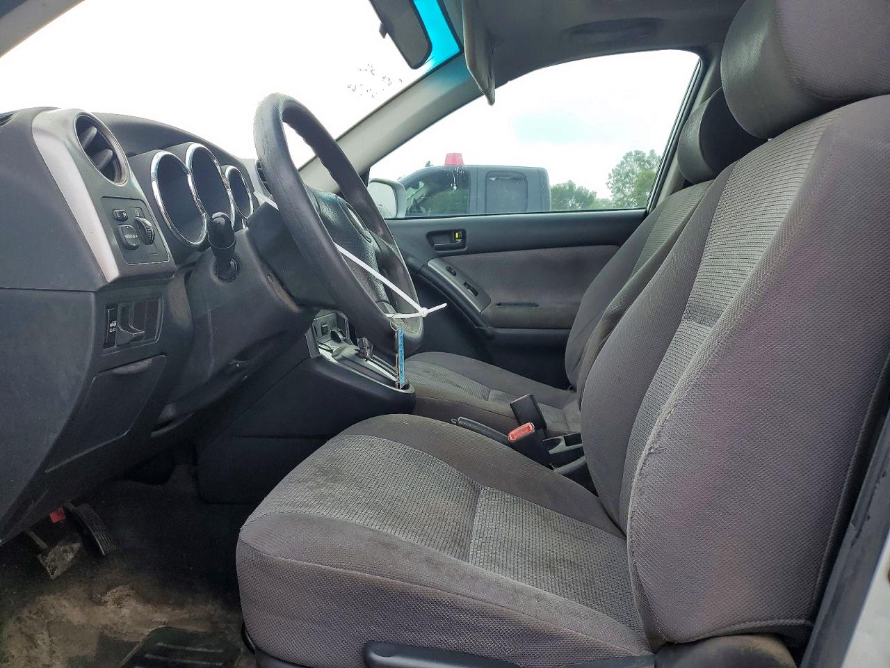 2006 Pontiac Vibe Silver vin: 5Y2SL65836Z413567