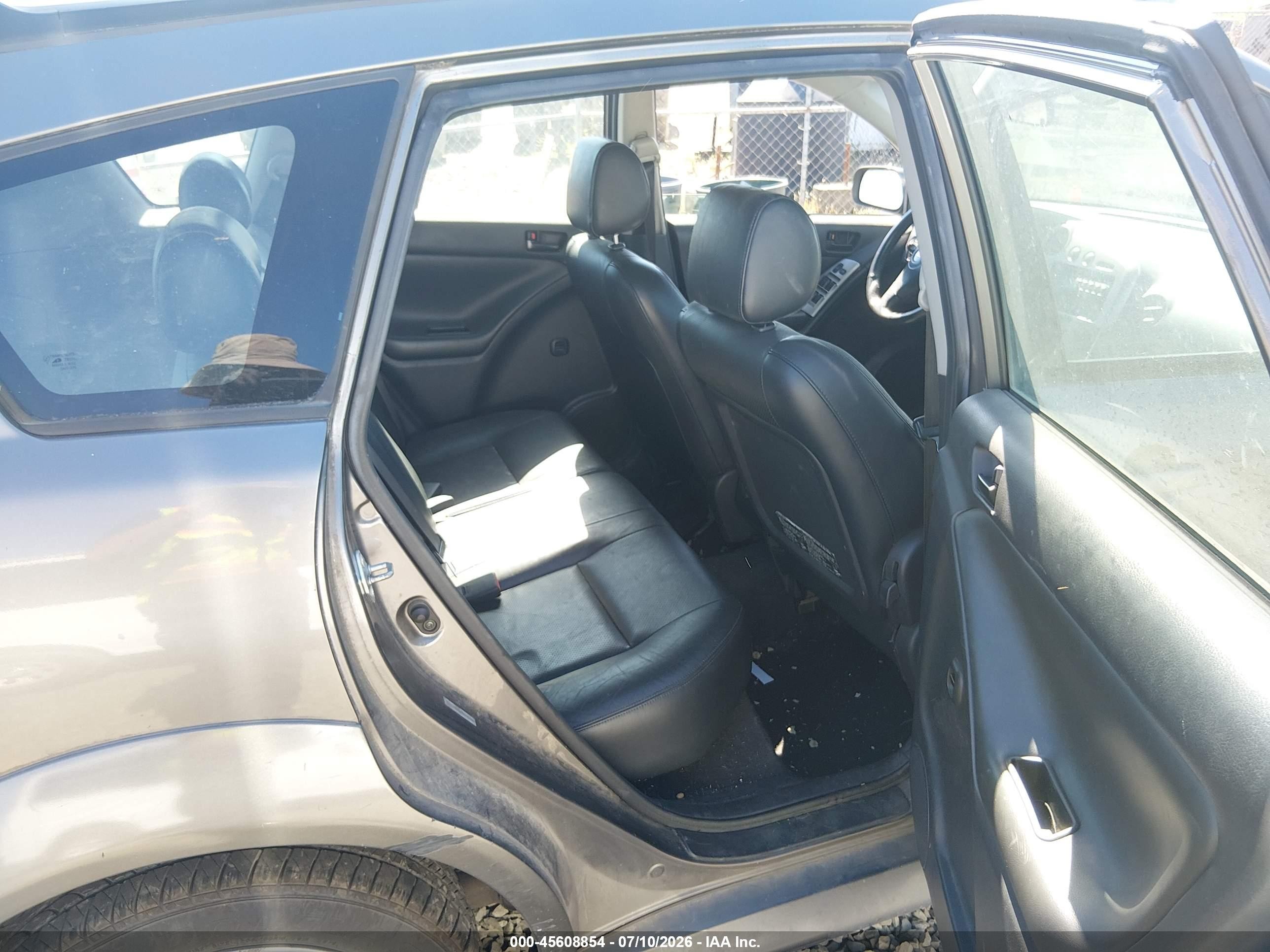 2007 Pontiac Vibe   Gray vin: 5Y2SL65837Z407916