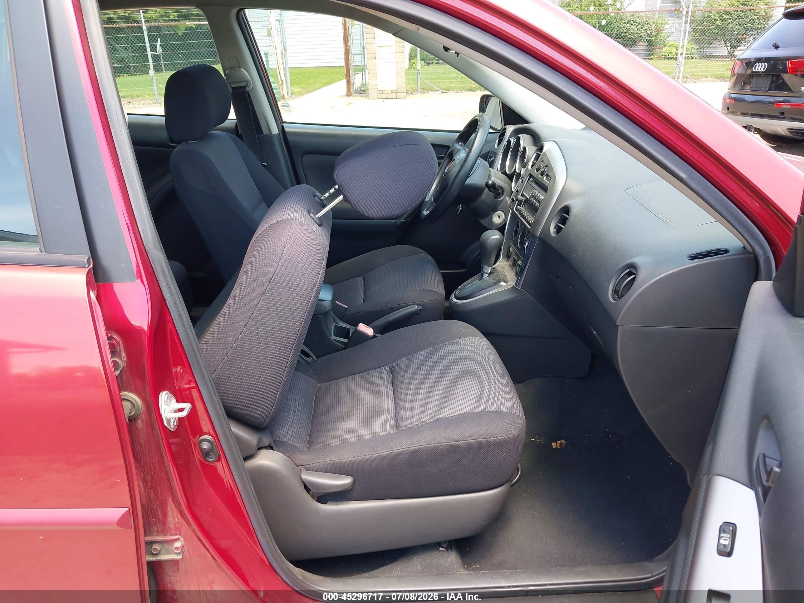 2007 Pontiac Vibe   Orange vin: 5Y2SL65837Z408676