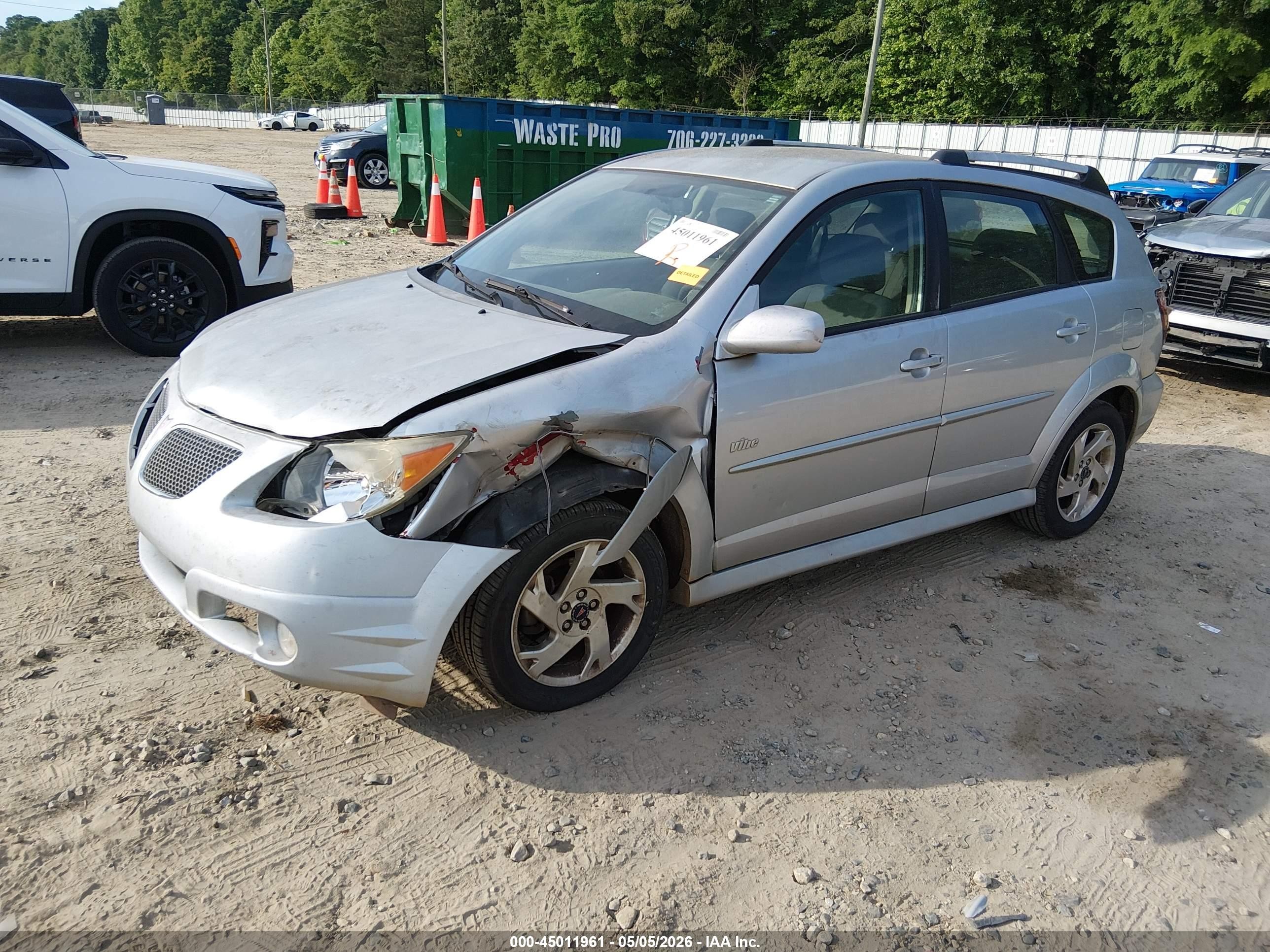 2007 Pontiac Vibe   Silver vin: 5Y2SL65837Z425431