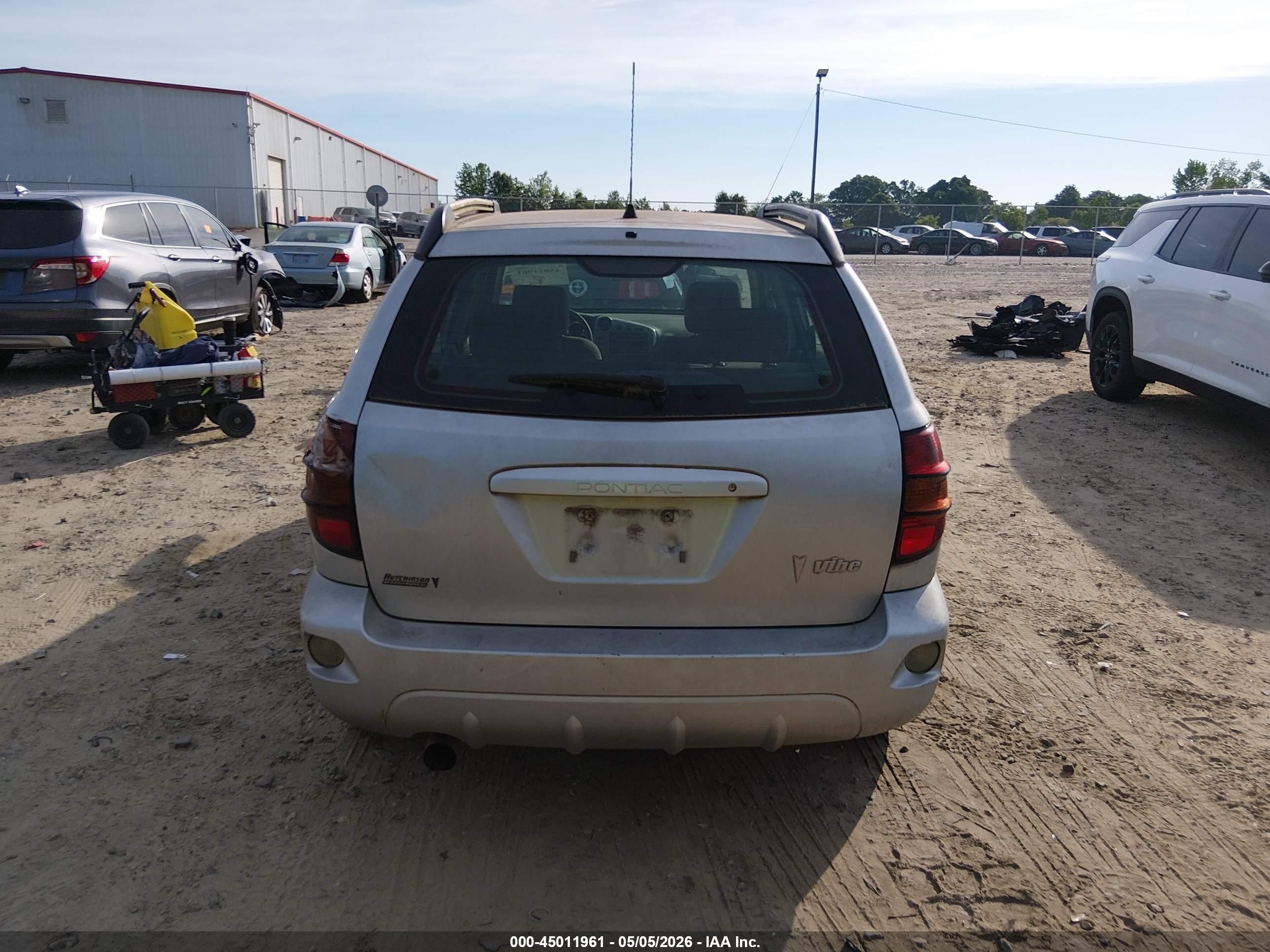 2007 Pontiac Vibe   Silver vin: 5Y2SL65837Z425431