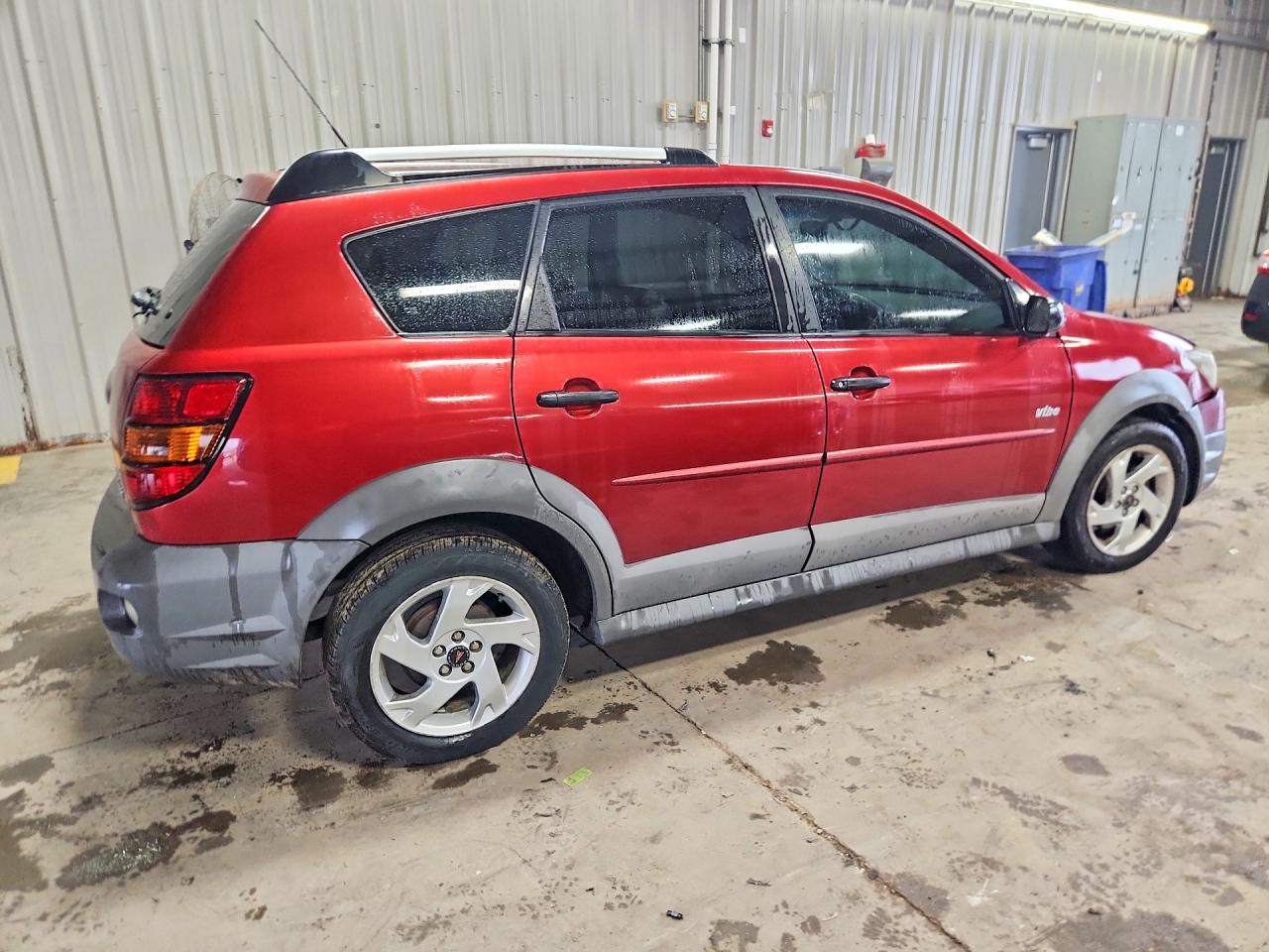 2007 Pontiac Vibe Red vin: 5Y2SL65837Z430337