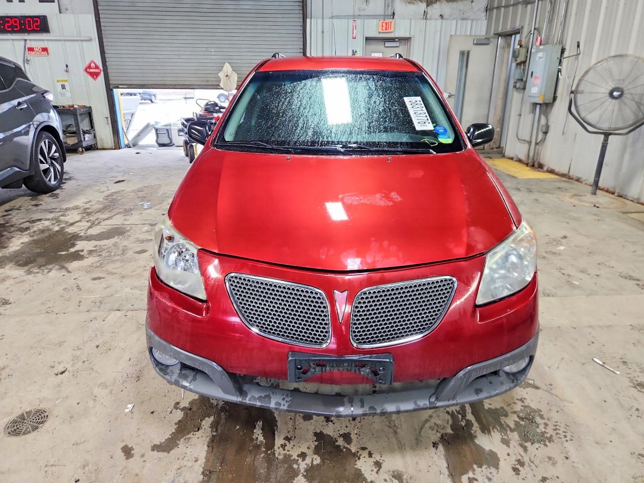 2007 Pontiac Vibe Red vin: 5Y2SL65837Z430337