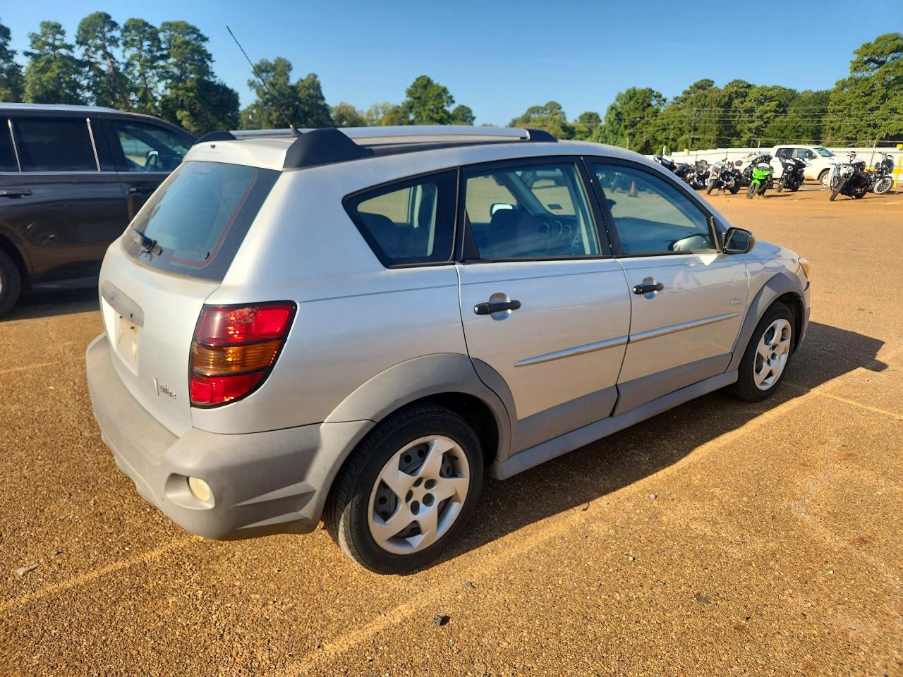 2006 Pontiac Vibe Silver vin: 5Y2SL65846Z400519
