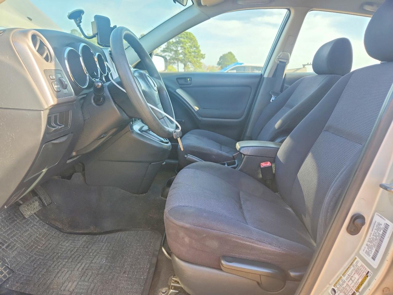 2006 Pontiac Vibe Silver vin: 5Y2SL65846Z400519