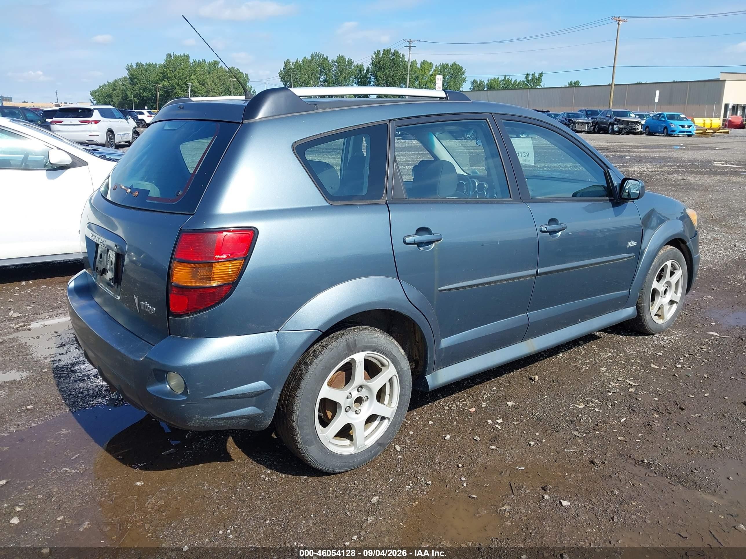 2007 Pontiac Vibe Light Blue vin: 5Y2SL65847Z421307