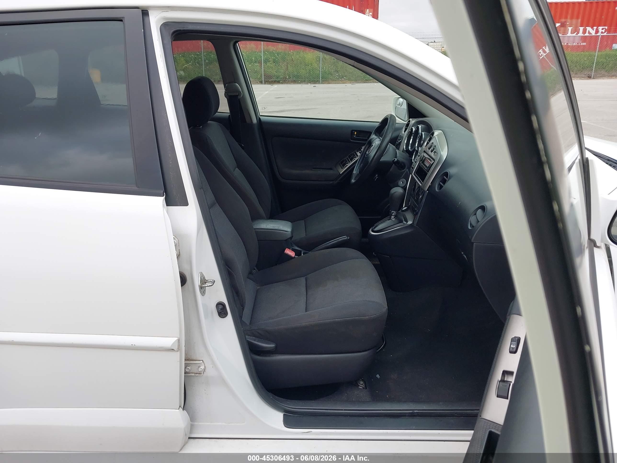 2007 Pontiac Vibe White vin: 5Y2SL65847Z429147