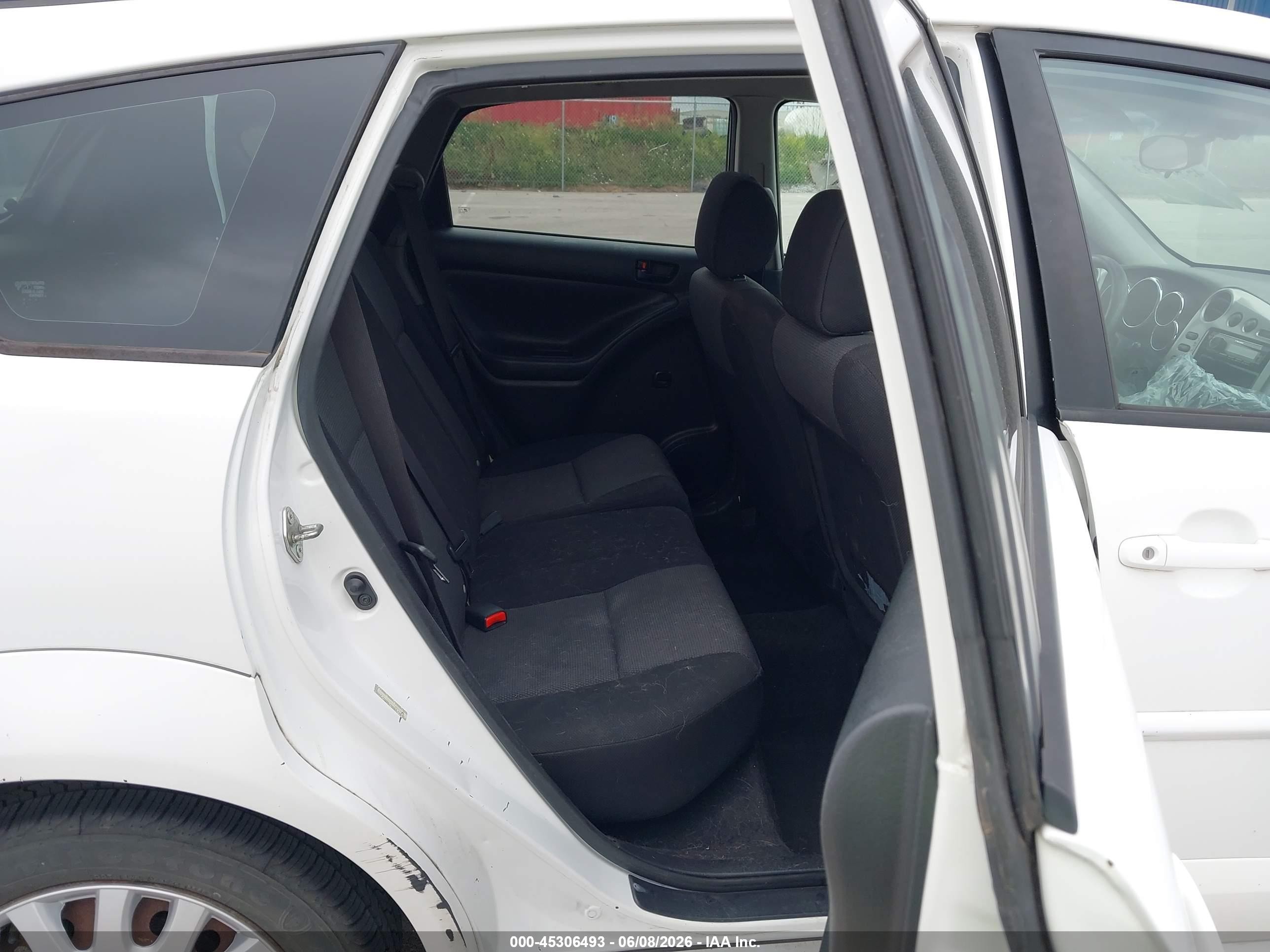 2007 Pontiac Vibe White vin: 5Y2SL65847Z429147