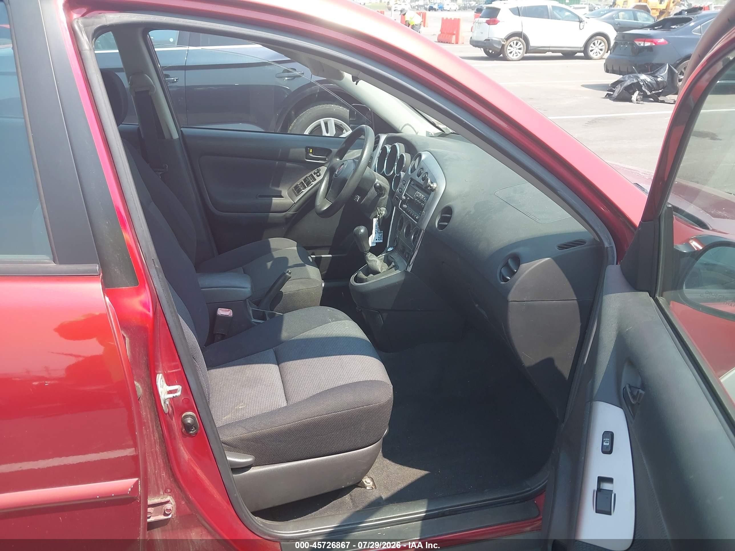 2008 Pontiac Vibe   Red vin: 5Y2SL65848Z421213
