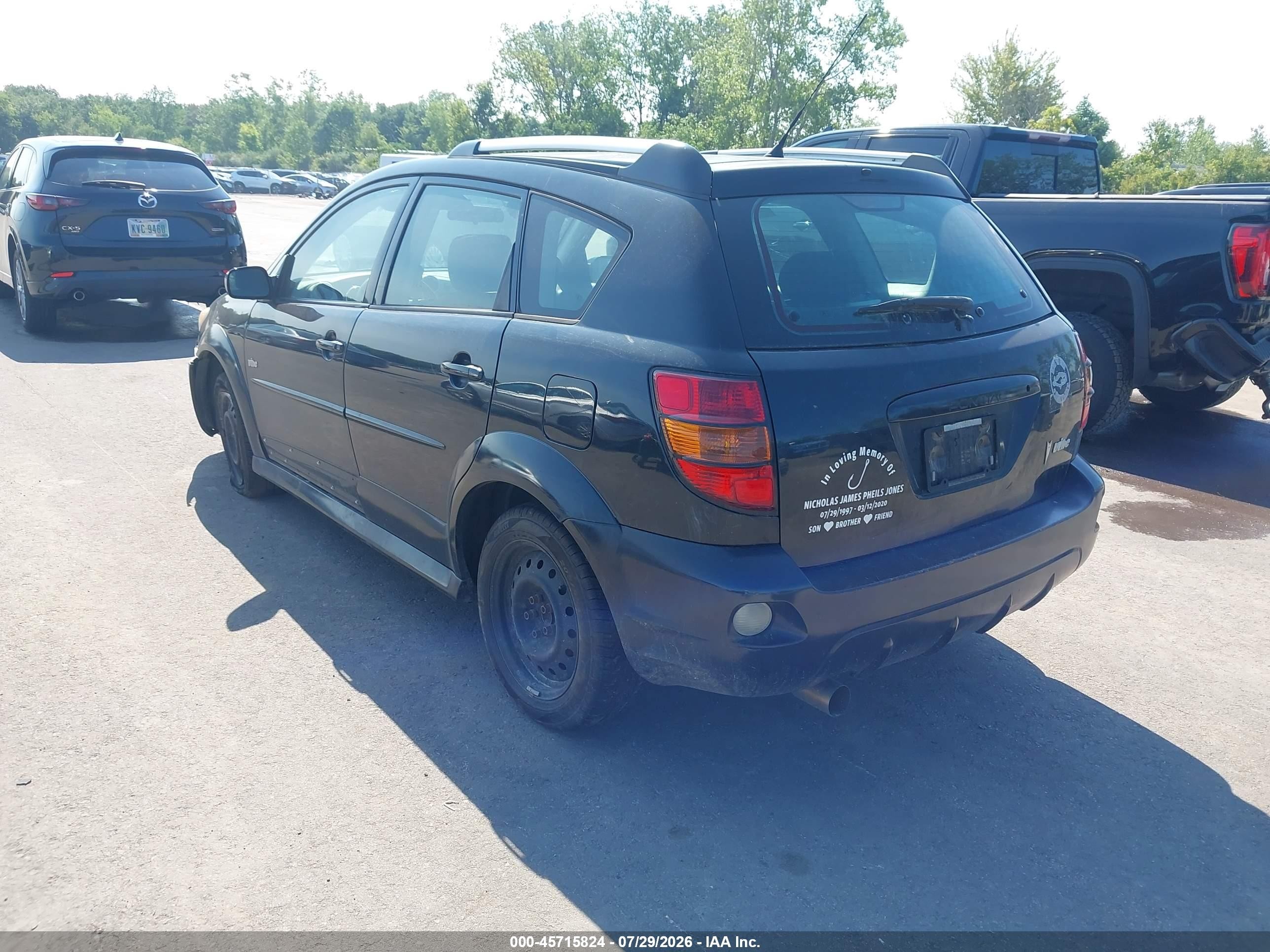 2008 Pontiac Vibe   Black vin: 5Y2SL65848Z424399