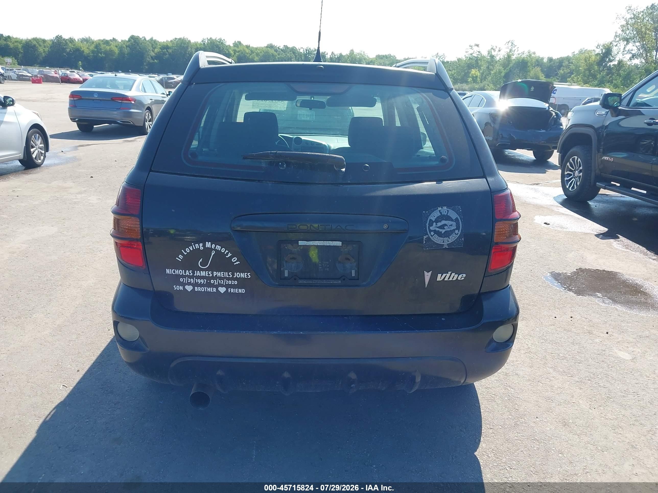 2008 Pontiac Vibe   Black vin: 5Y2SL65848Z424399