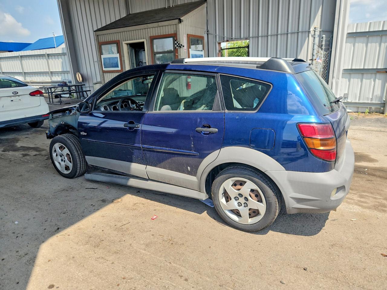2006 Pontiac Vibe Blue vin: 5Y2SL65856Z401078