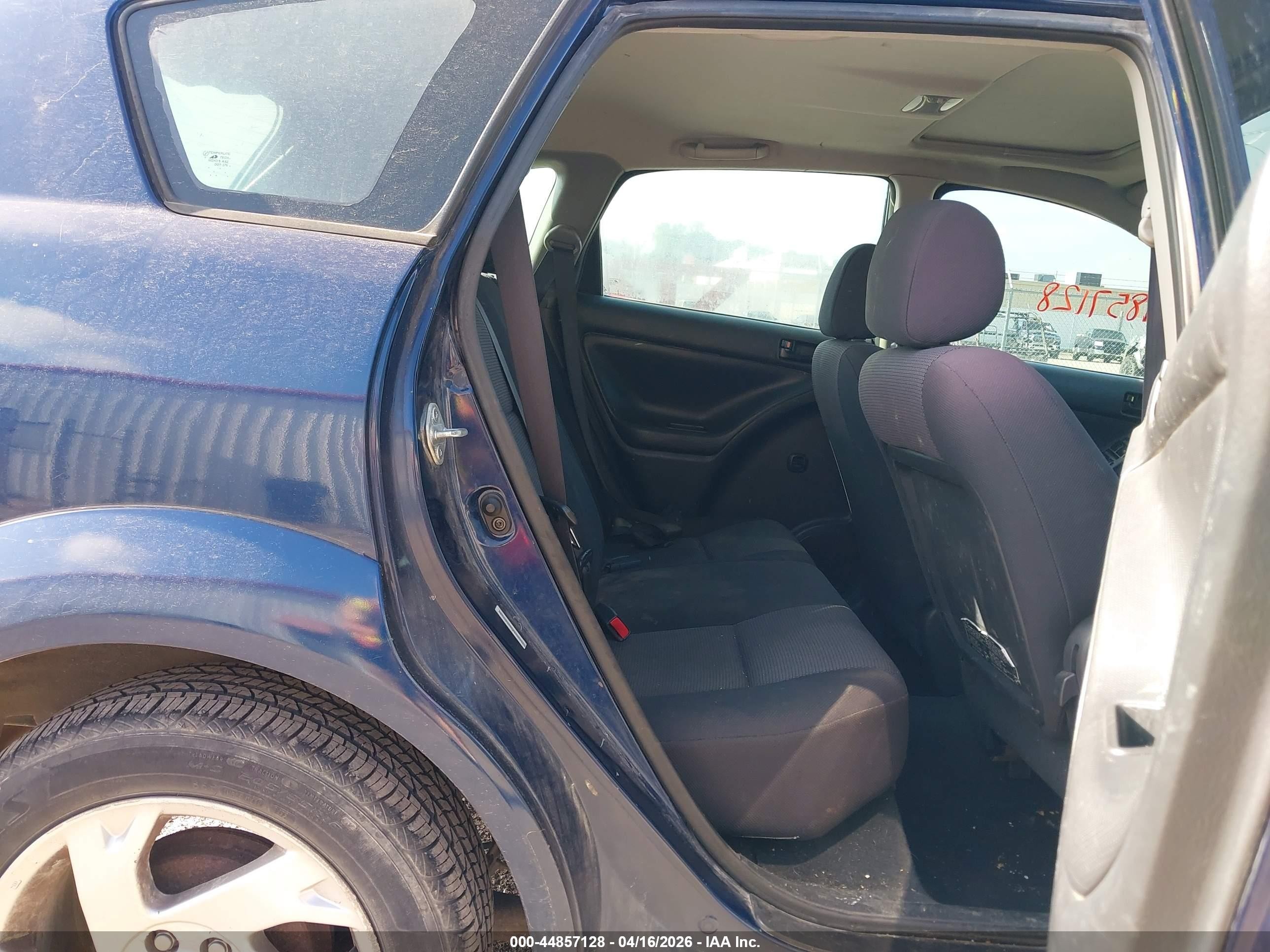 2006 Pontiac Vibe   Blue vin: 5Y2SL65856Z419466