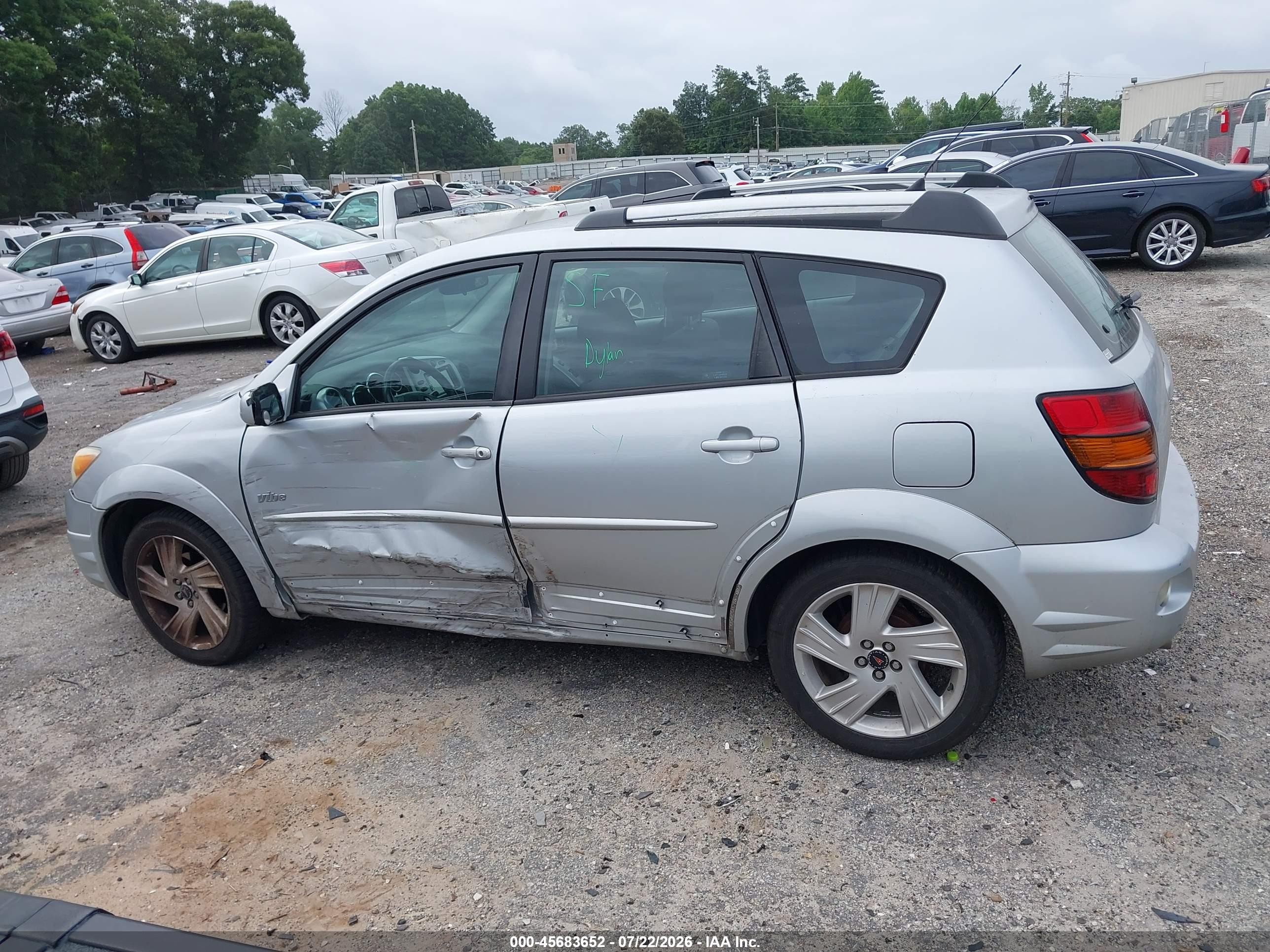 2006 Pontiac Vibe   Silver vin: 5Y2SL65856Z423713