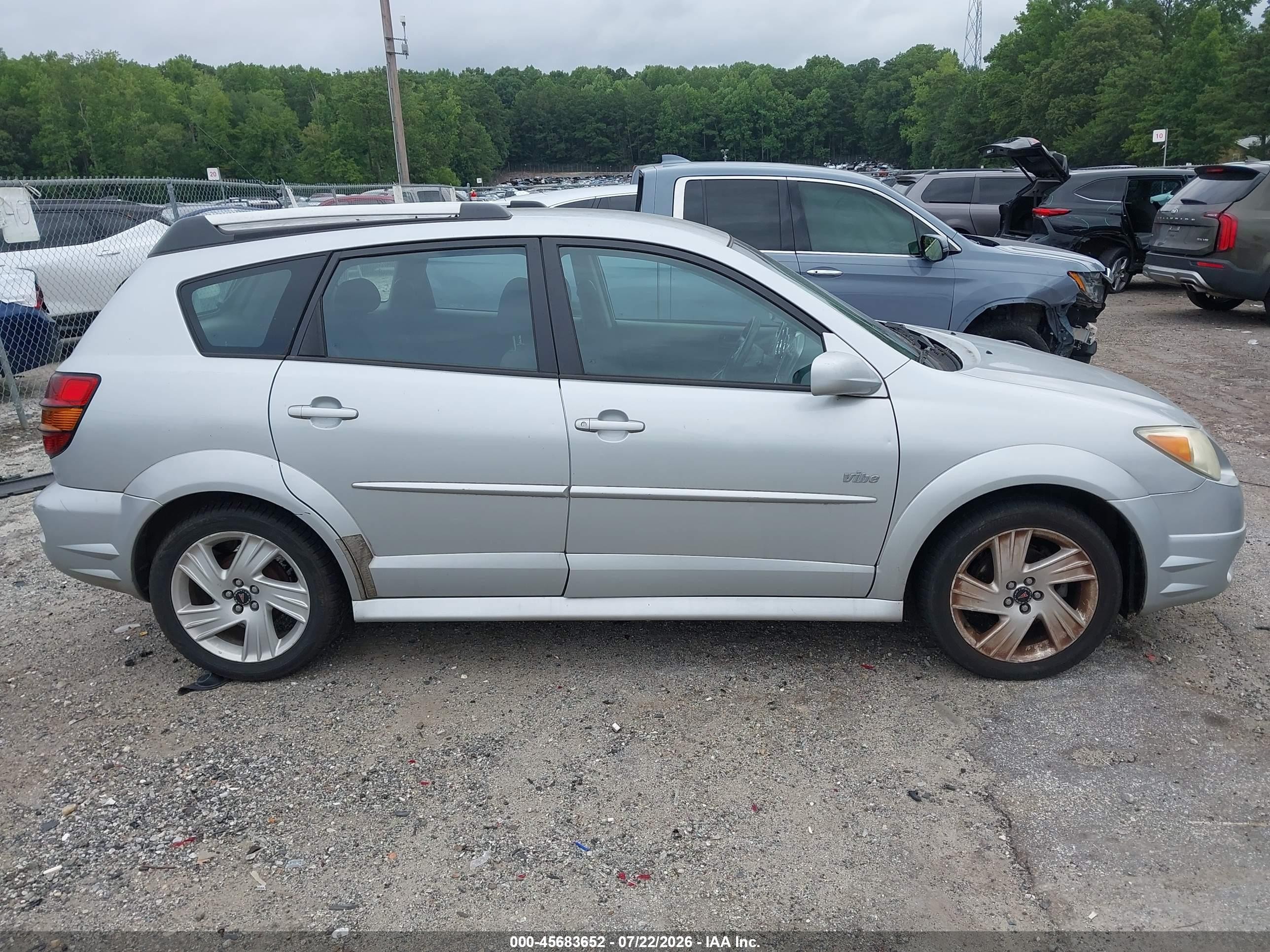 2006 Pontiac Vibe   Silver vin: 5Y2SL65856Z423713