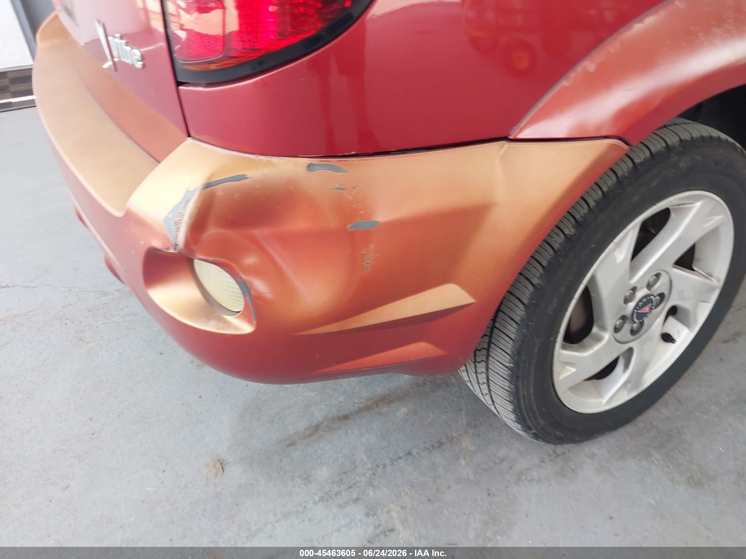 2006 Pontiac Vibe   Red vin: 5Y2SL65856Z456372