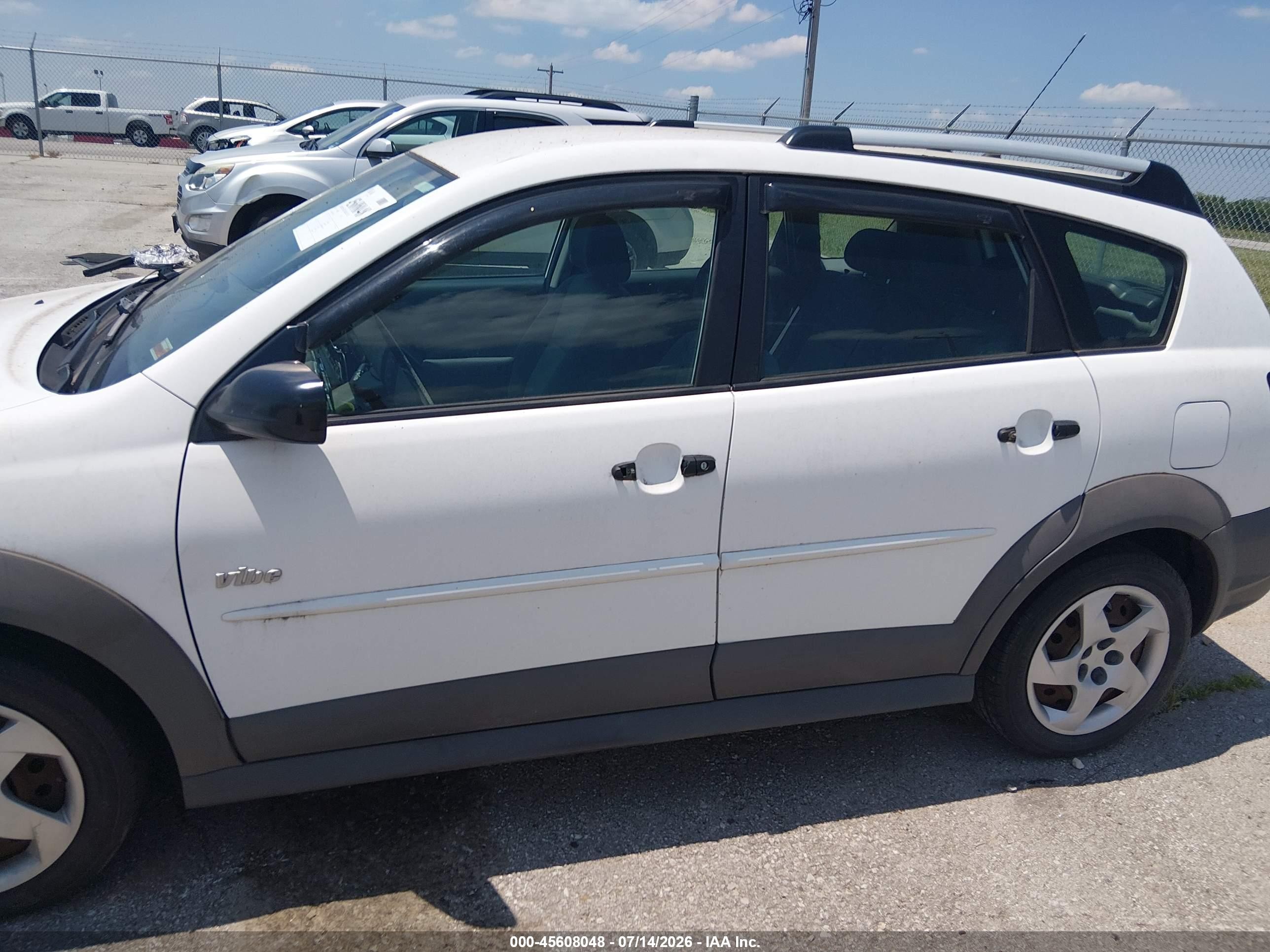 2006 Pontiac Vibe   White vin: 5Y2SL65856Z457084
