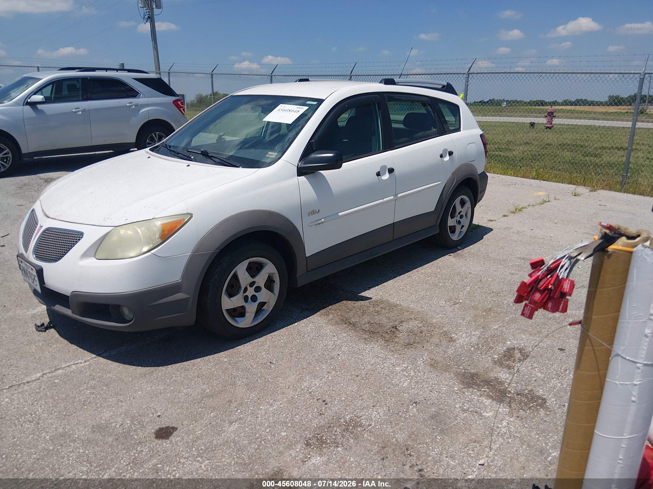 2006 Pontiac Vibe   White vin: 5Y2SL65856Z457084