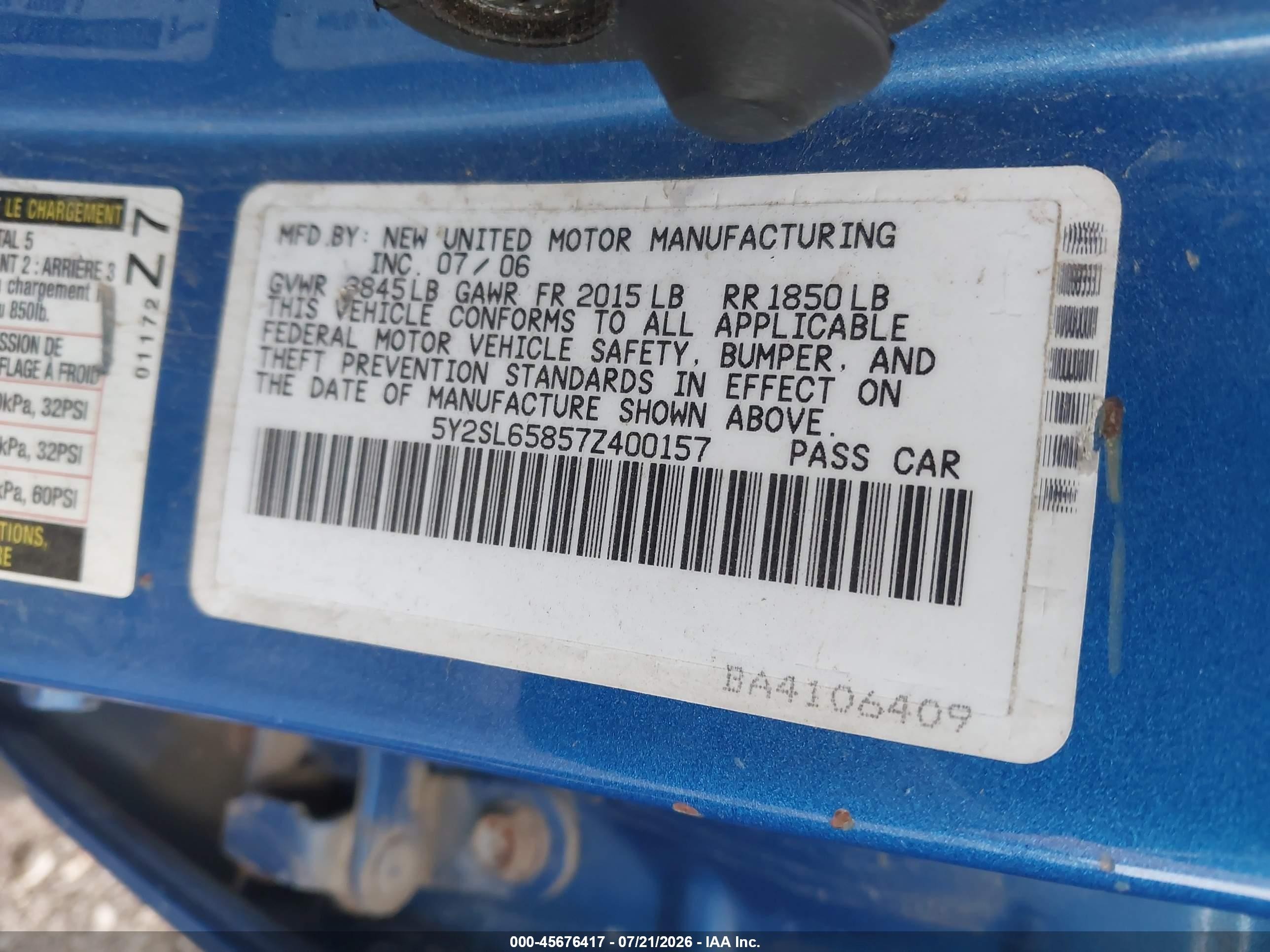2007 Pontiac Vibe   Blue vin: 5Y2SL65857Z400157