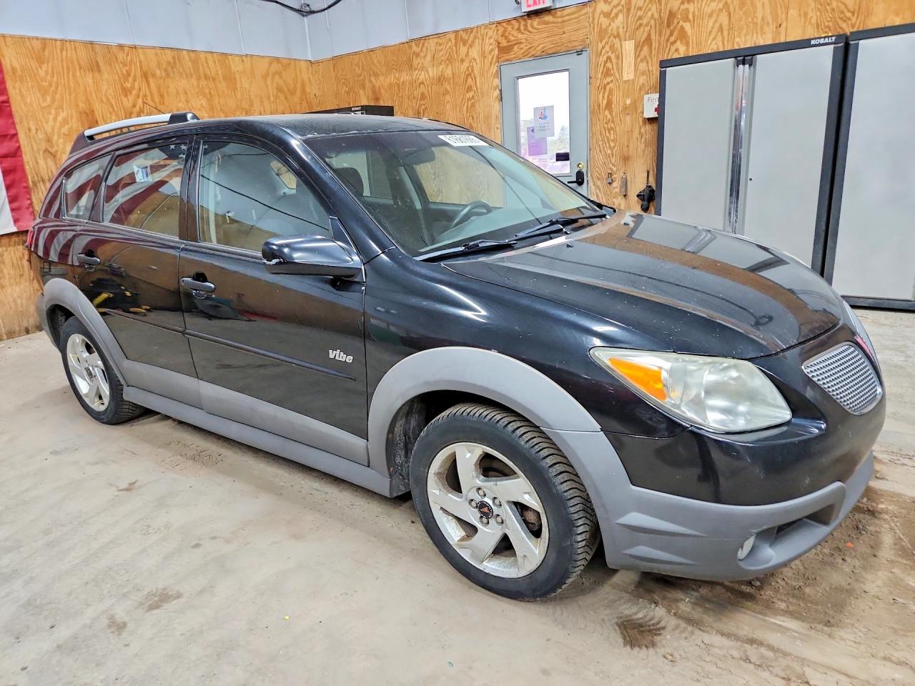 2008 Pontiac Vibe Black vin: 5Y2SL65858Z404761
