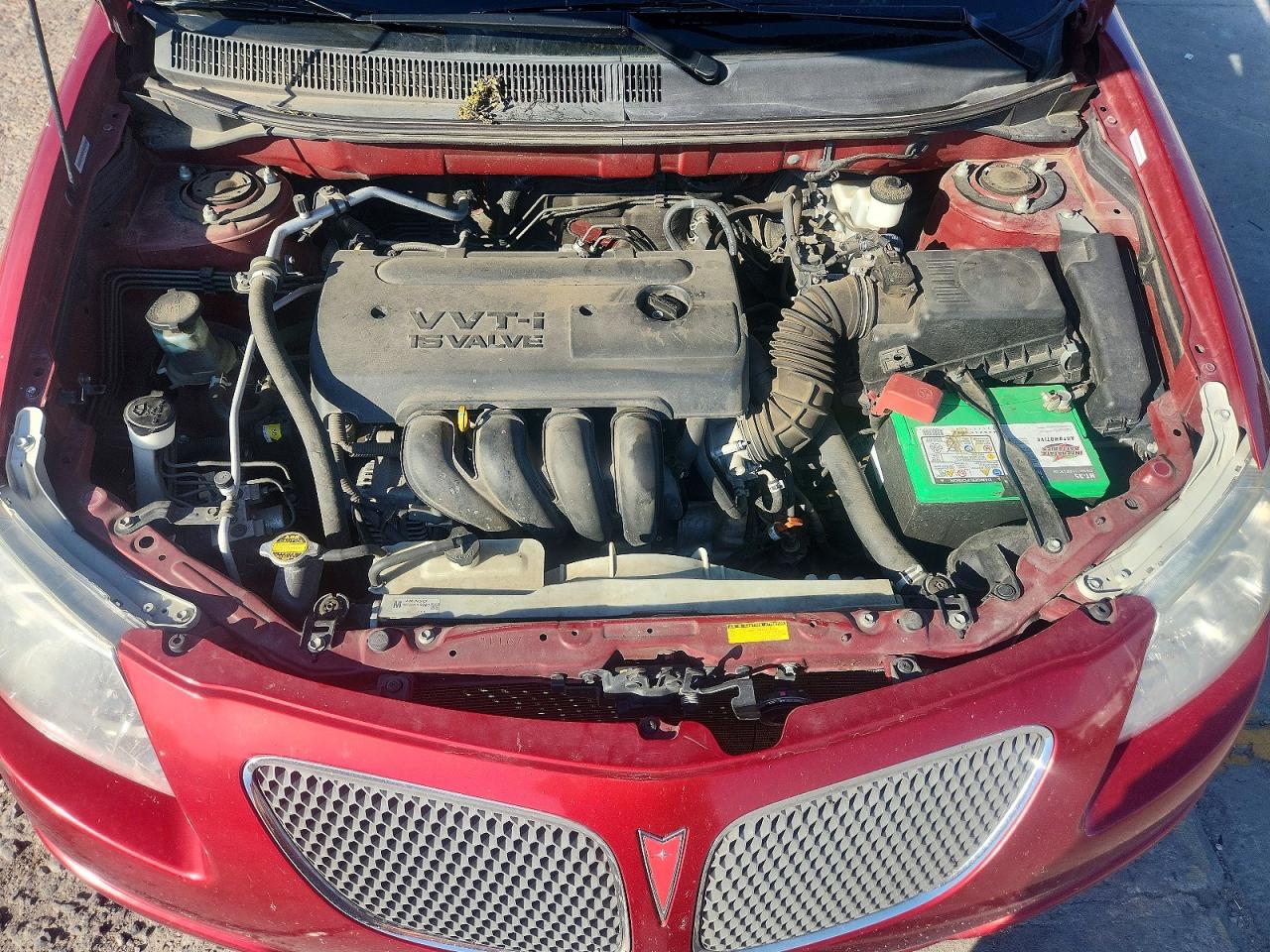 2008 Pontiac Vibe Burgundy vin: 5Y2SL65858Z406722