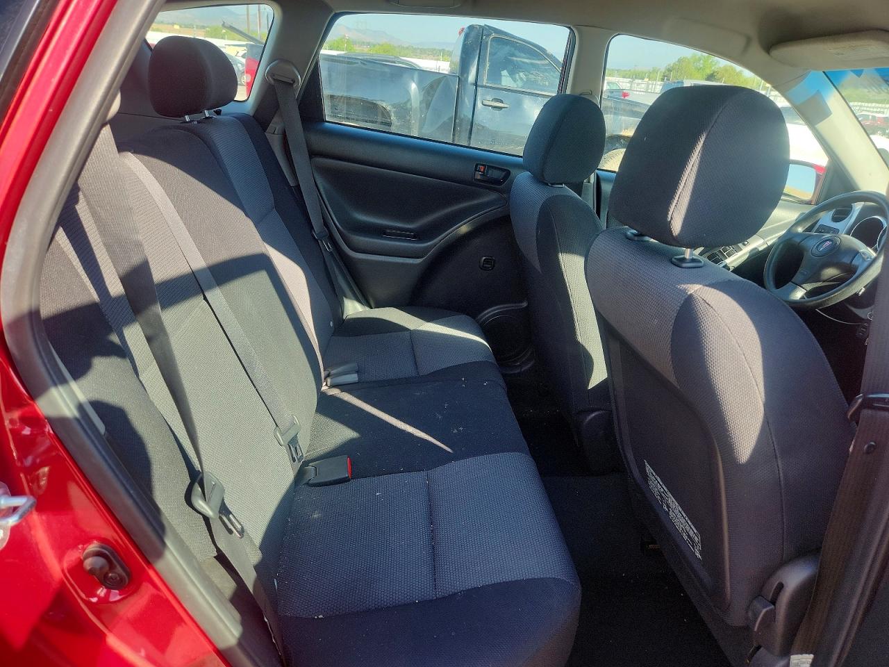 2008 Pontiac Vibe Burgundy vin: 5Y2SL65858Z406722