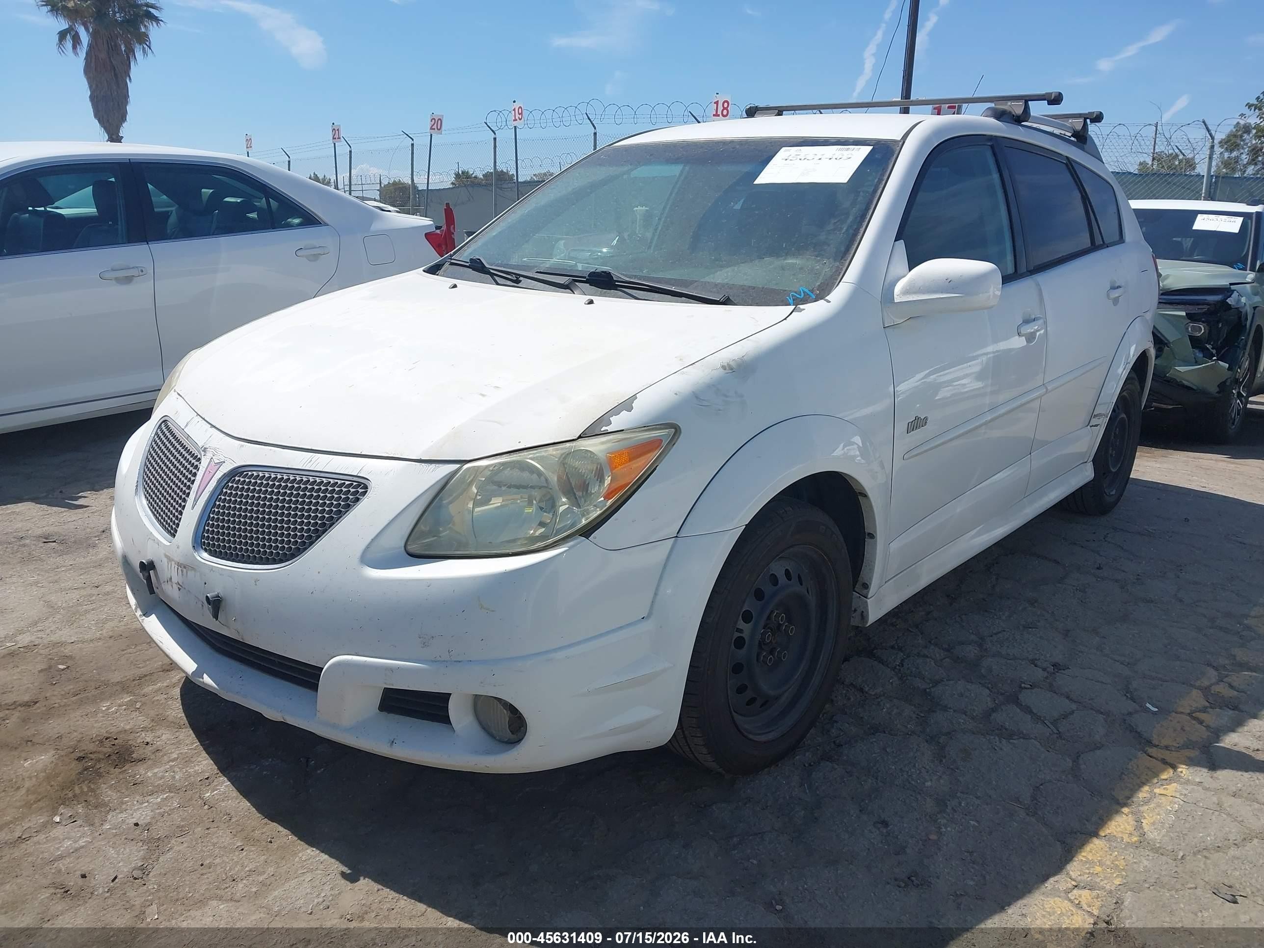 2006 Pontiac Vibe   White vin: 5Y2SL65866Z415491