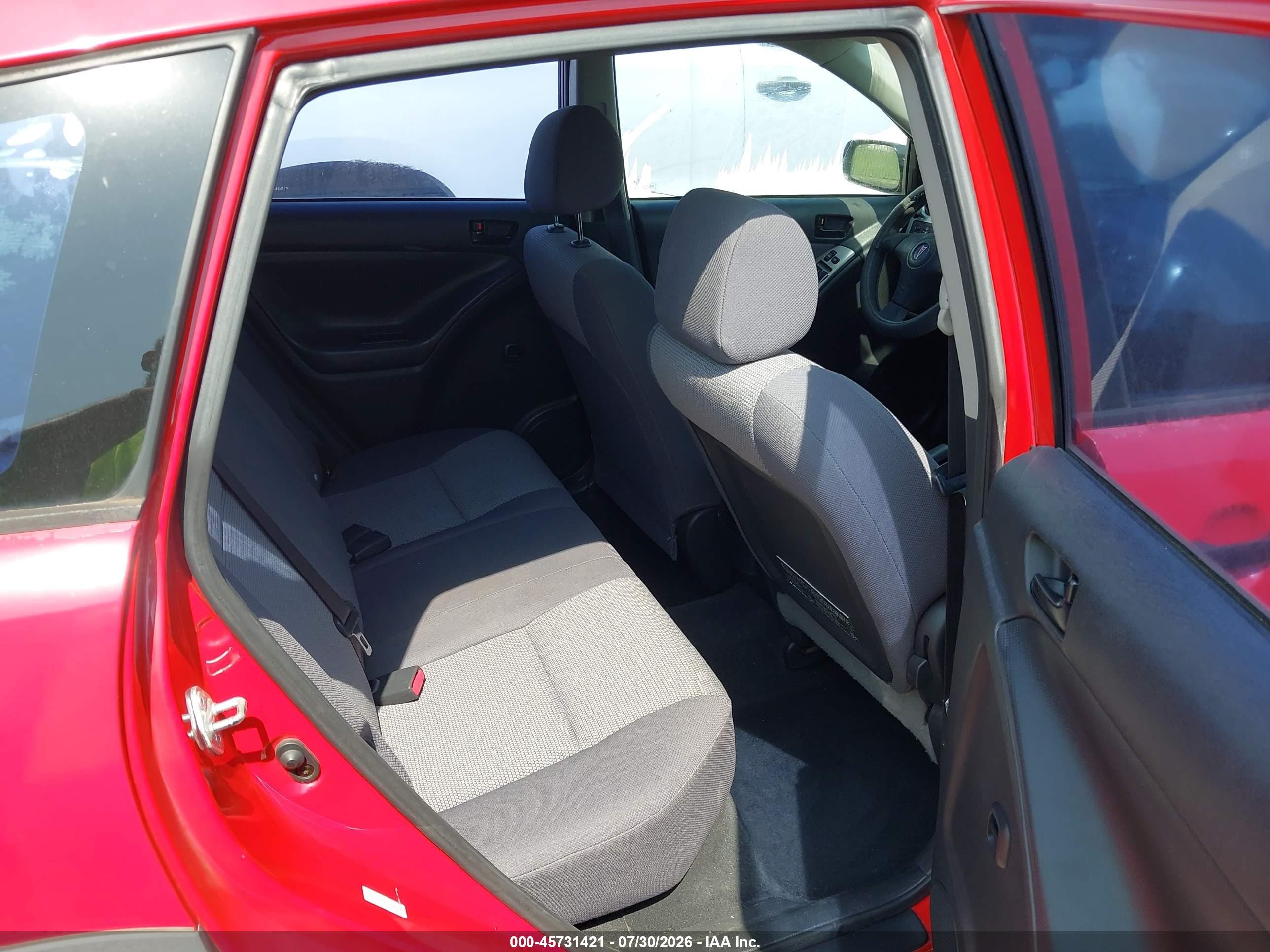 2006 Pontiac Vibe   Red vin: 5Y2SL65866Z436230