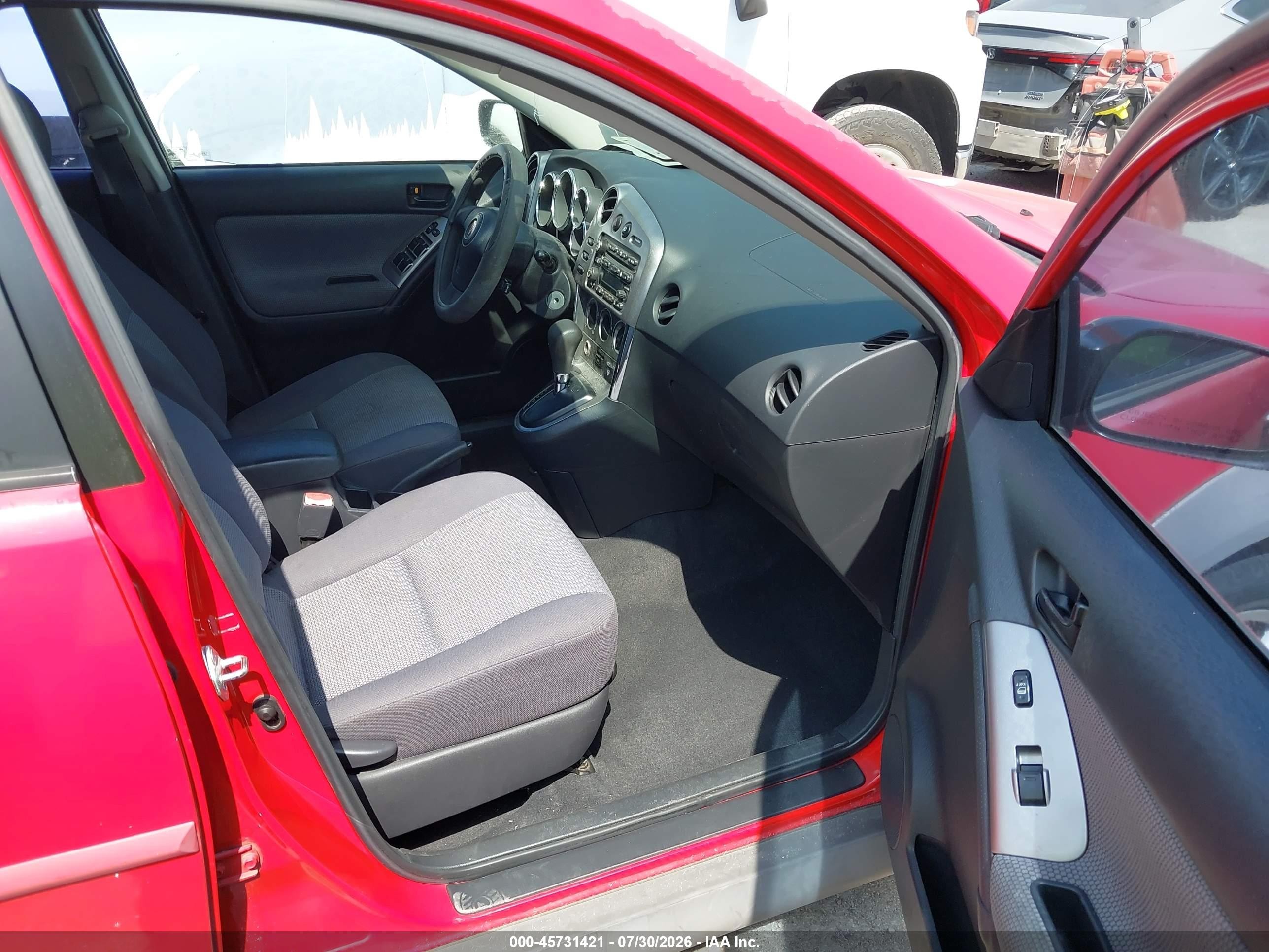 2006 Pontiac Vibe   Red vin: 5Y2SL65866Z436230